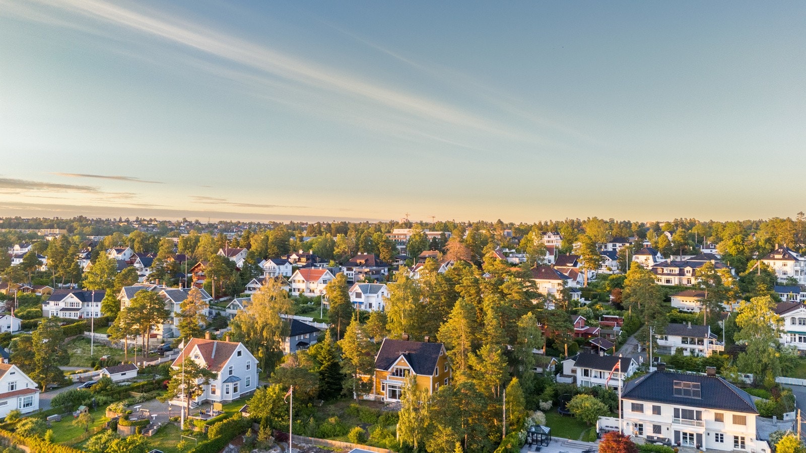 Området er svært barnevennlig og rolig med kort avstand til både Sæter, Holtet og Lambertseter. Galleribilde