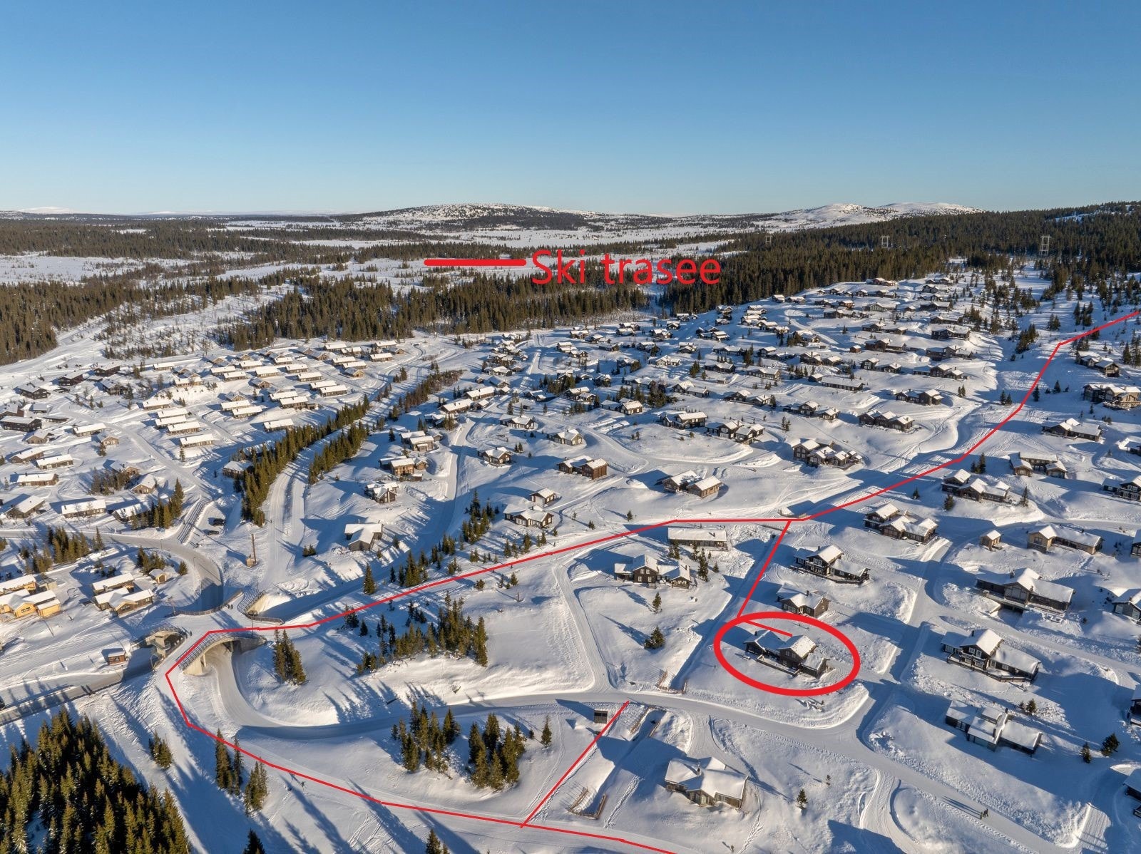 Oversiktsbilde ski inn ut markert Galleribilde