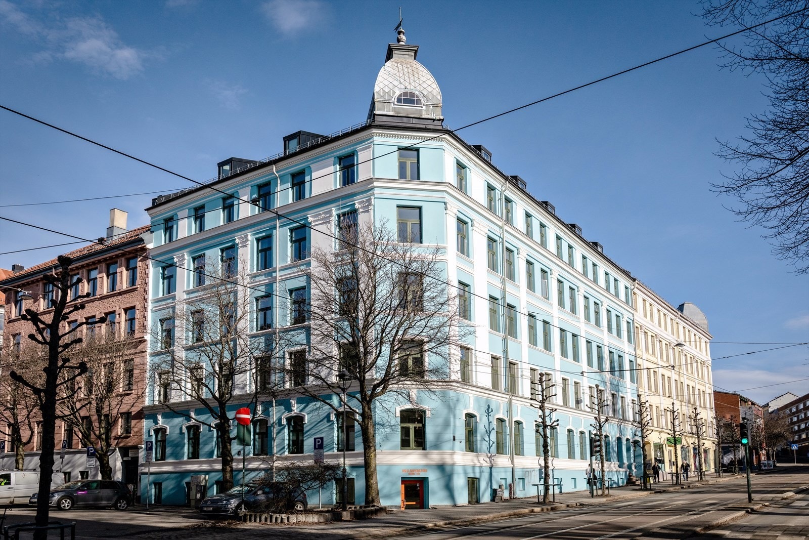 Flott fasade og et hyggelig nærområde Galleribilde