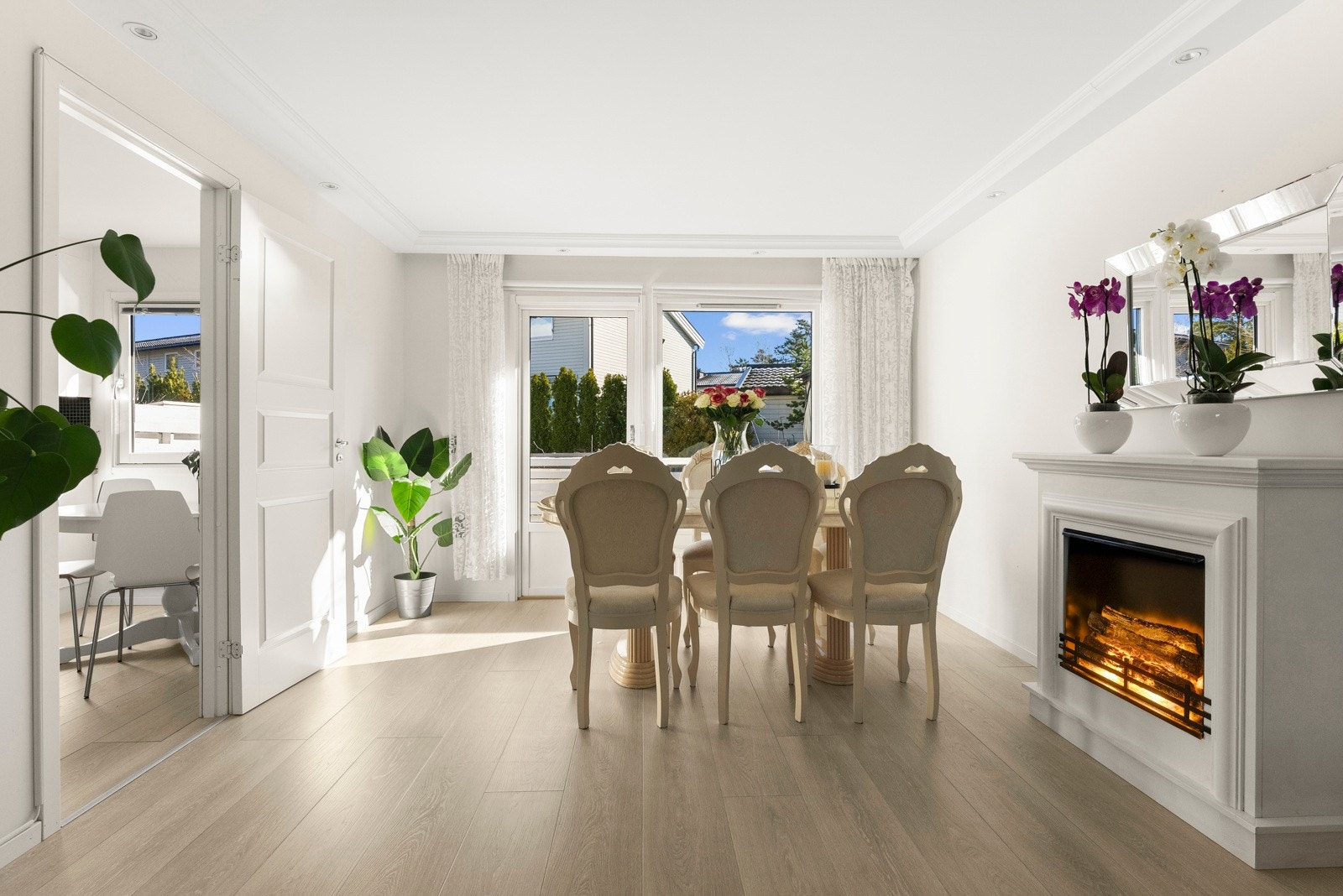 perfekt for hyggelige middager med familie og venner. Galleribilde