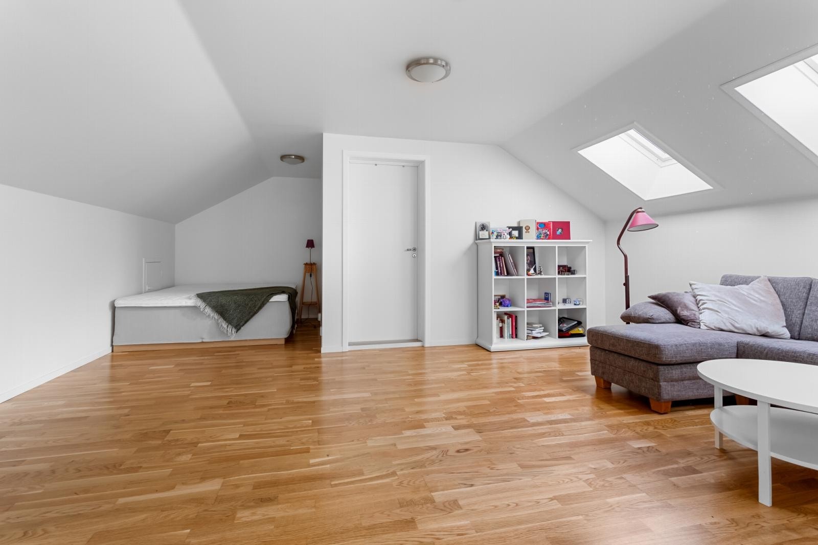 Stua er på over 30 m2 Galleribilde
