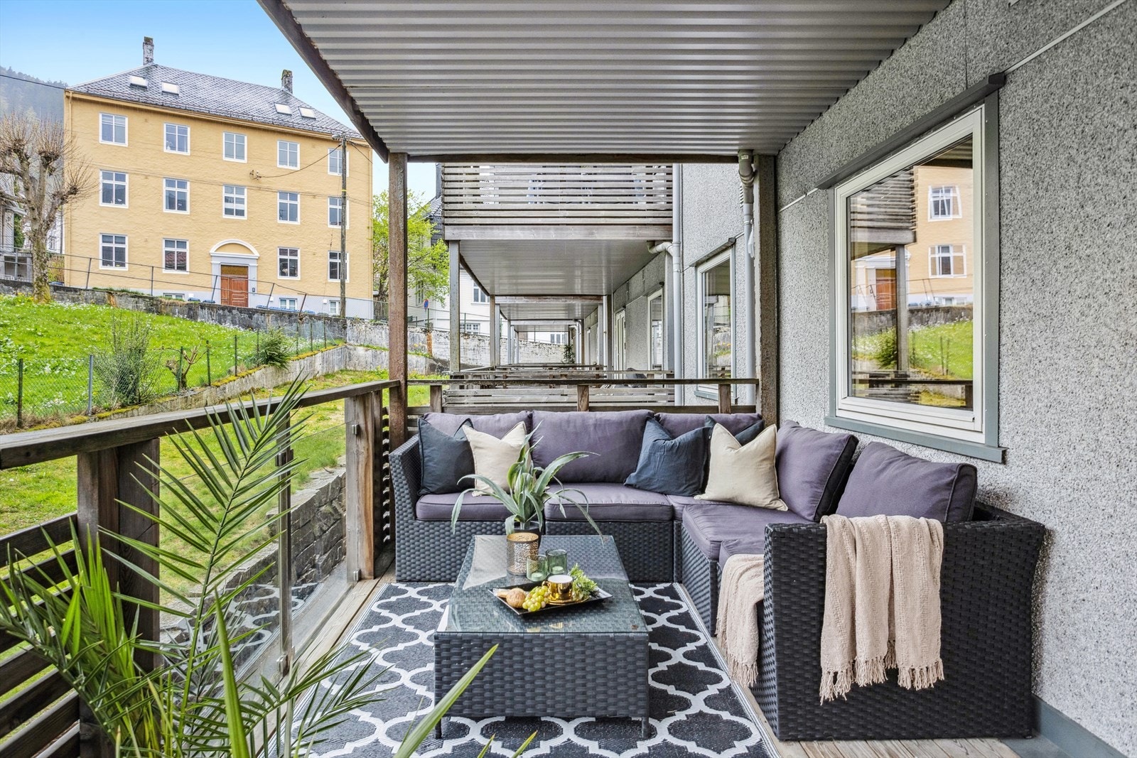 En nydelig plass å samles på sommerhalvåret Galleribilde