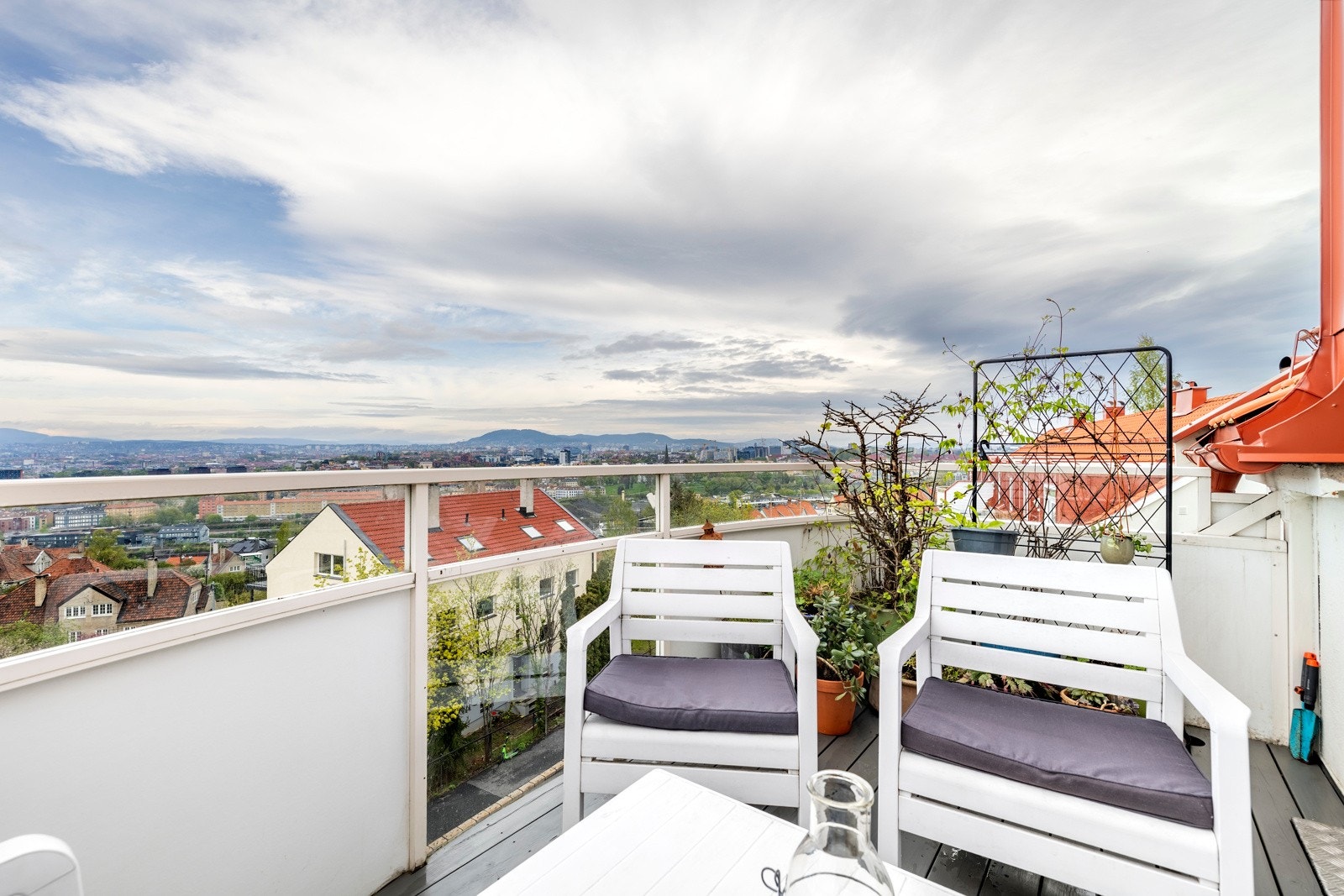 Toppleilighet med balkong på 7 m² Galleribilde