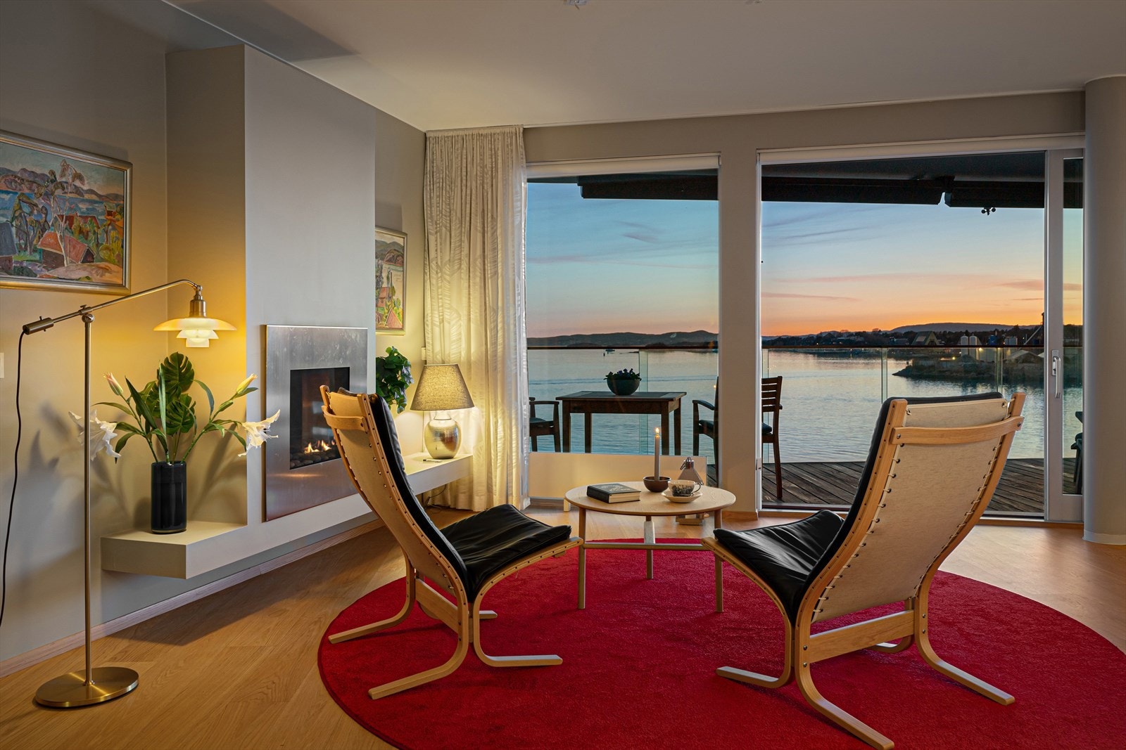 Kveldsstemning i stuen Galleribilde