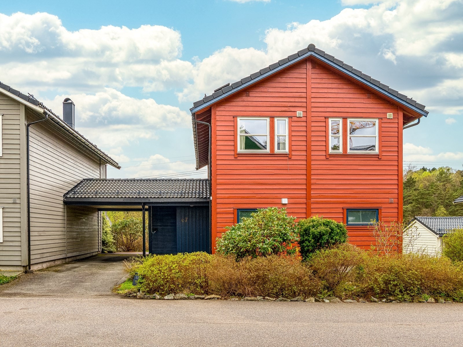 Yttertaket ble skiftet i regi av borettslaget i 2018 Galleribilde