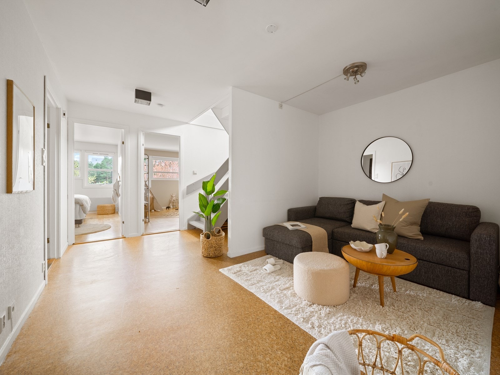 Hall/stue i 1. etasje Galleribilde