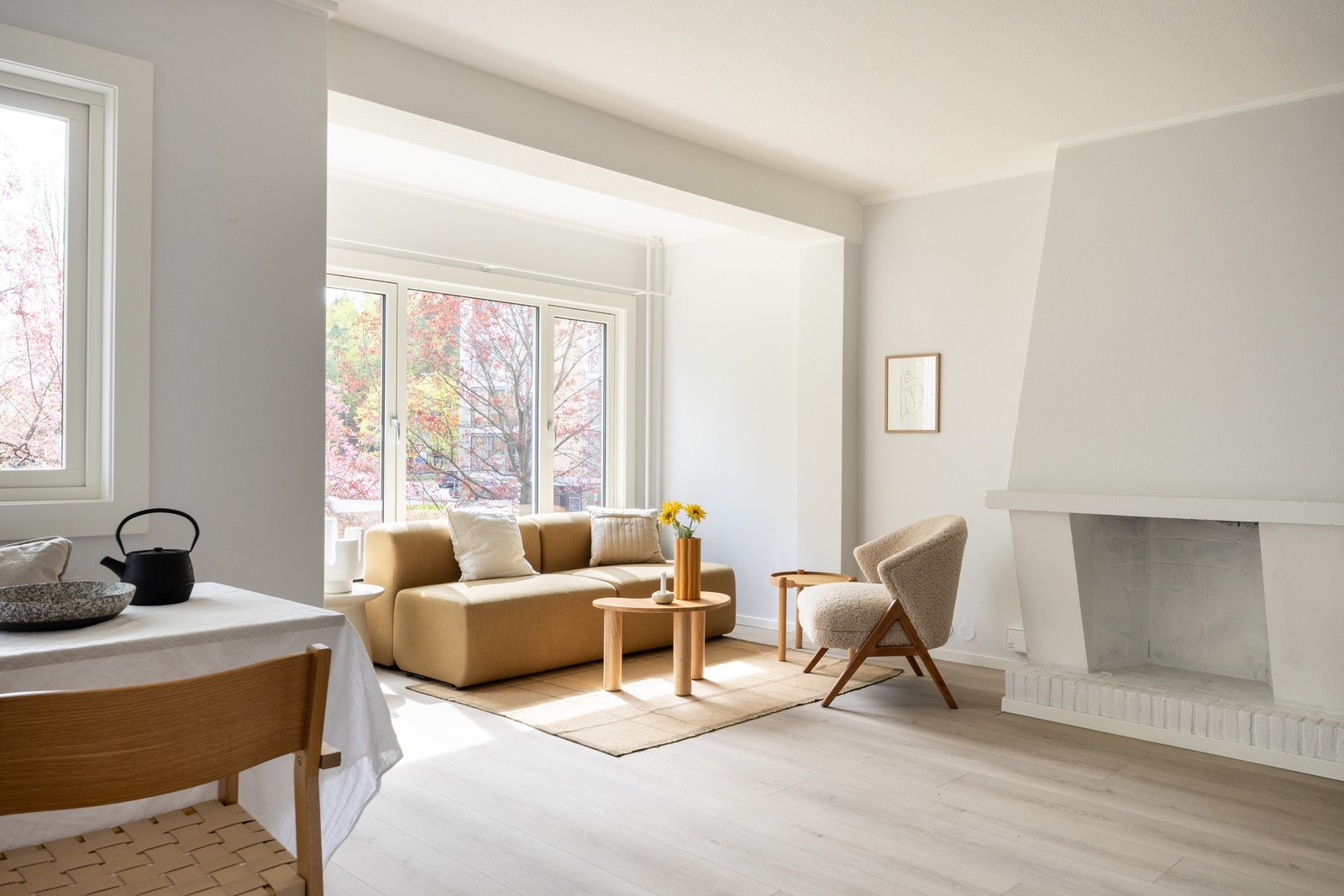 Stuens utforming gjør det enkelt å innrede. Galleribilde