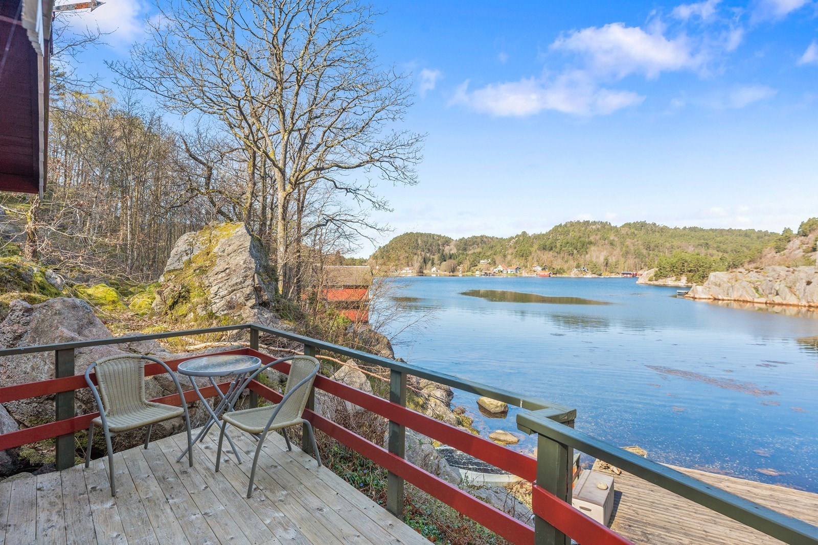 Usjenert beliggenhet i strandkanten Galleribilde