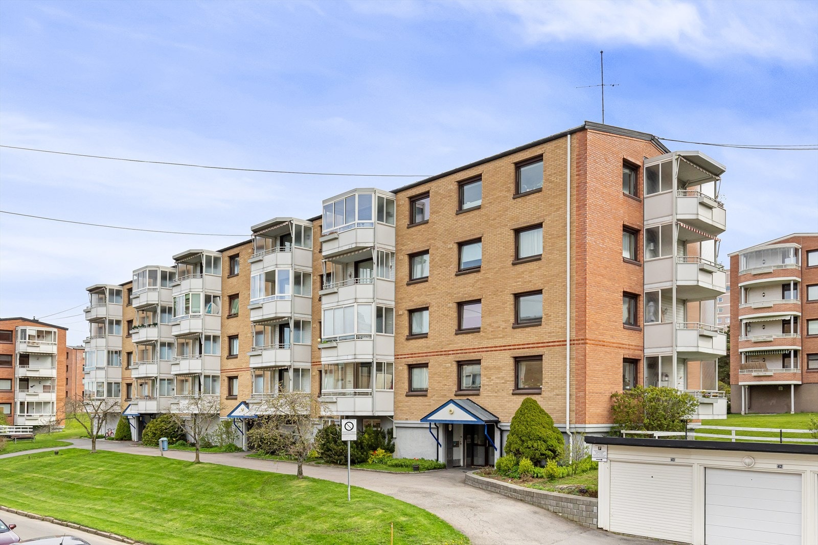 Borettslaget har pene teglstensfasader Galleribilde