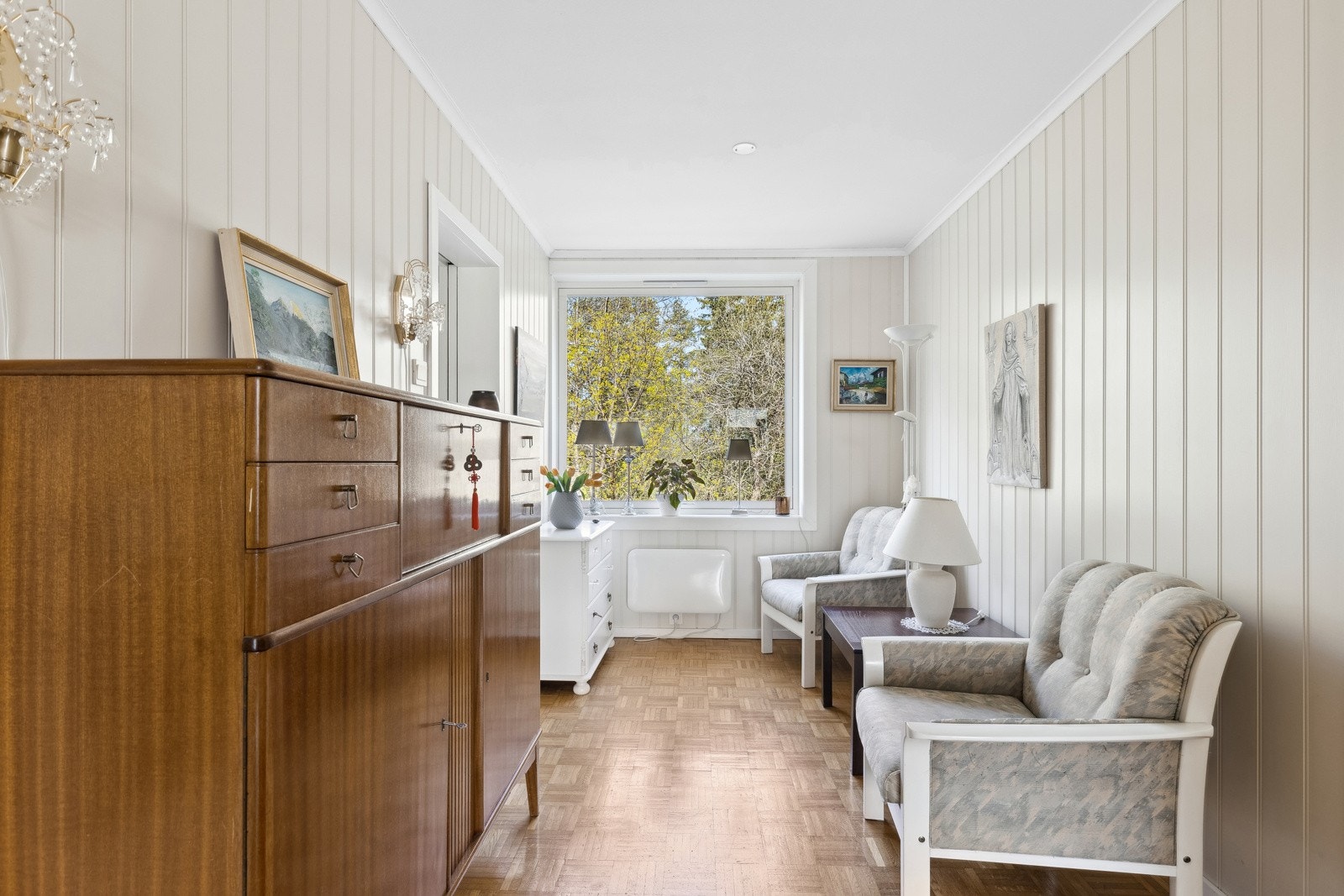 Løsningen i stuen gjør det mulig å lage et ekstra soverom dersom det er behov for det. Galleribilde