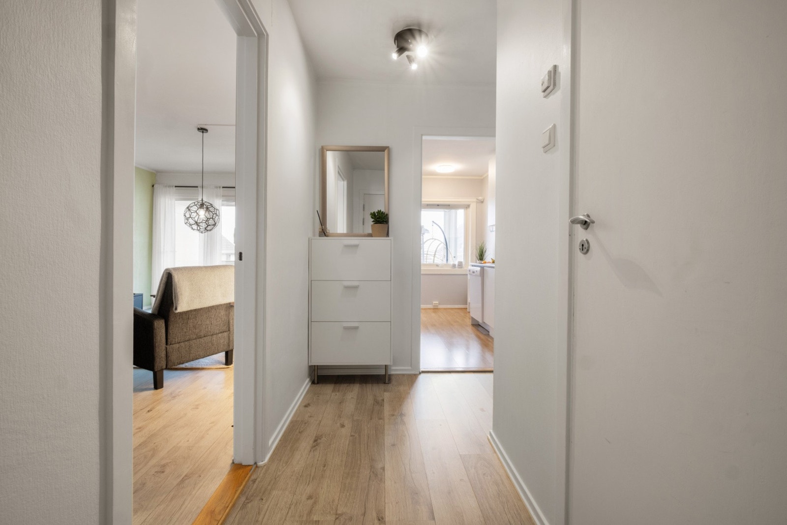 Gang/ entrè Galleribilde