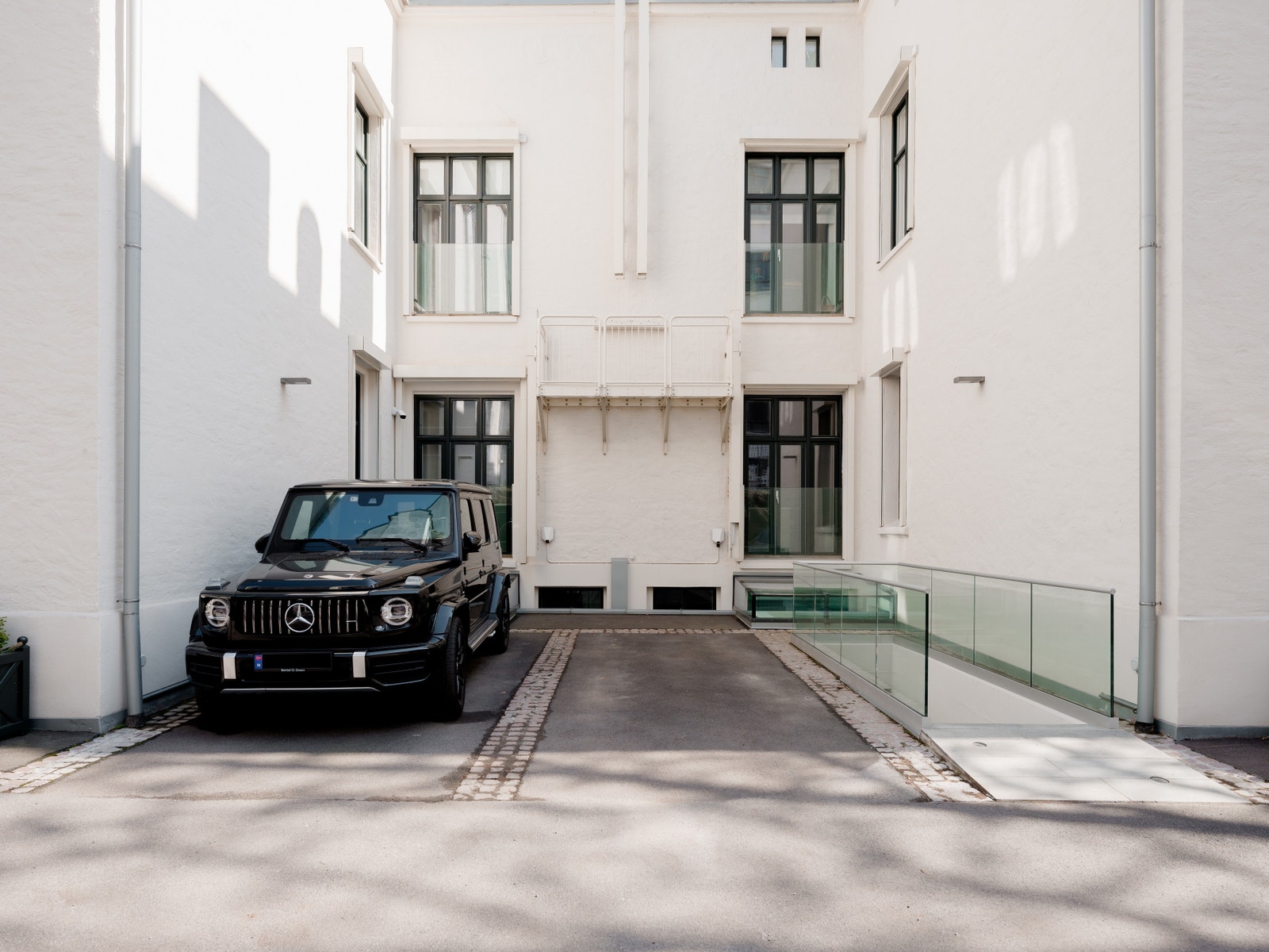 Privat parkeringsplass Galleribilde