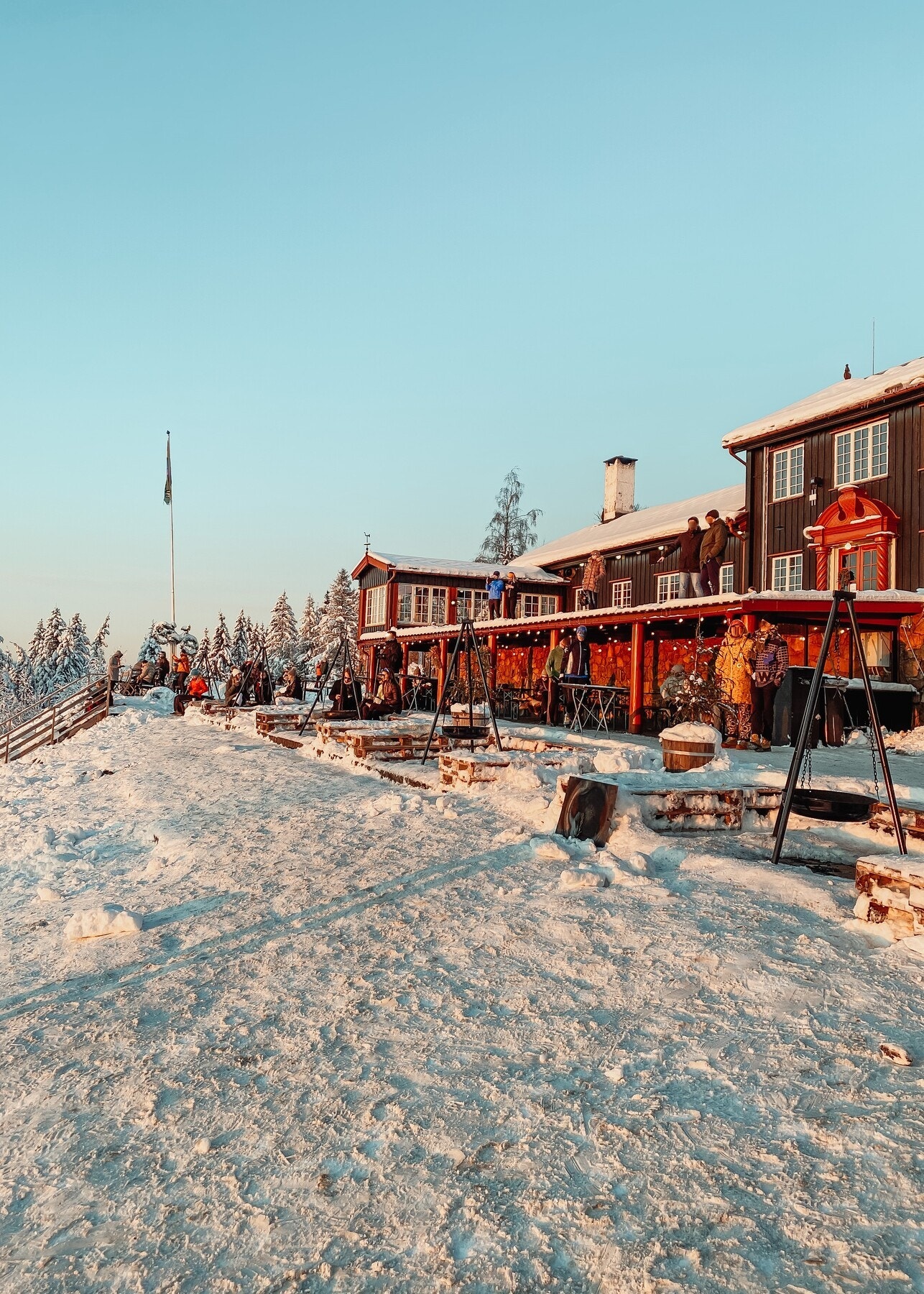 Grefsenkollen med milevis av lysløyper inn i marka. Galleribilde