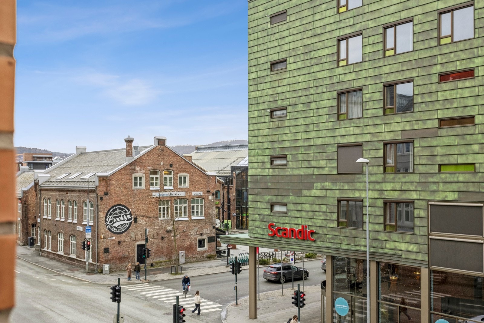 Kun en kort spasertur fra boligen finner man et av byens mest populære områder, Solsiden. Galleribilde