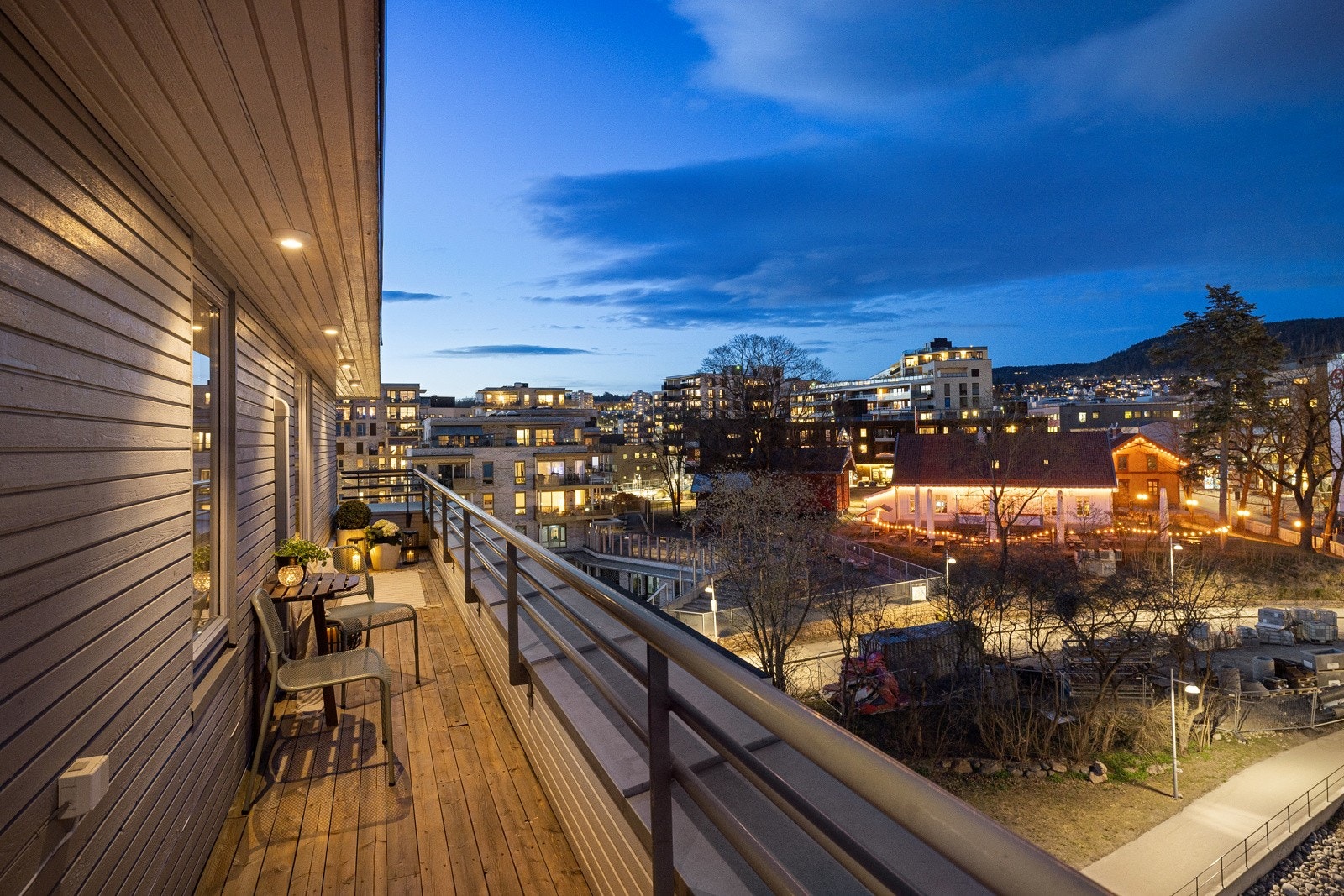 Kveldsstemning. Galleribilde