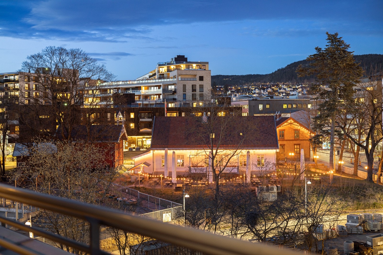 Kveldsstemning. Galleribilde