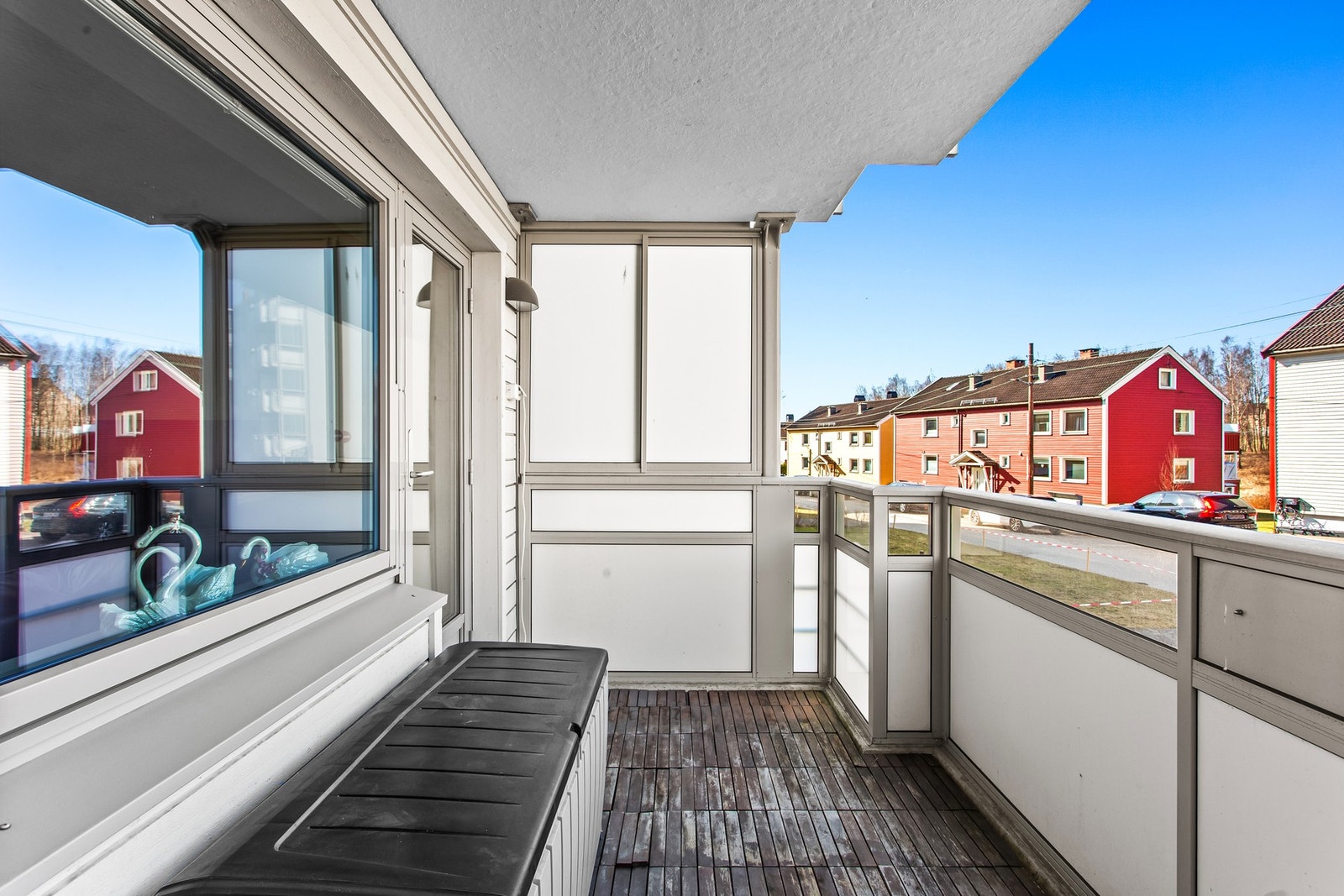 Her har du bl.a. en solrik og romslig balkong på ca. 7m². Galleribilde