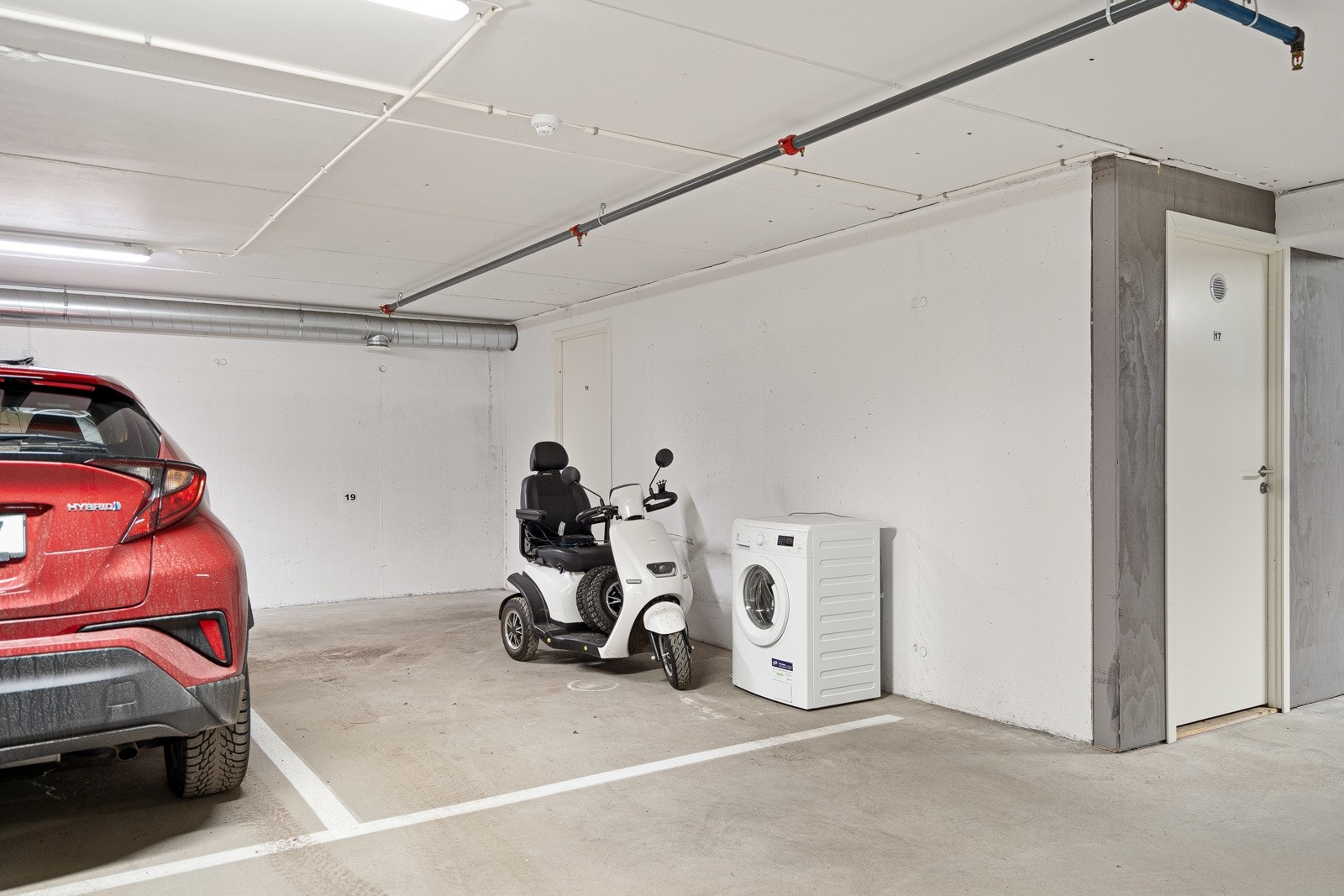 Parkeringsplassen som medfølger Galleribilde
