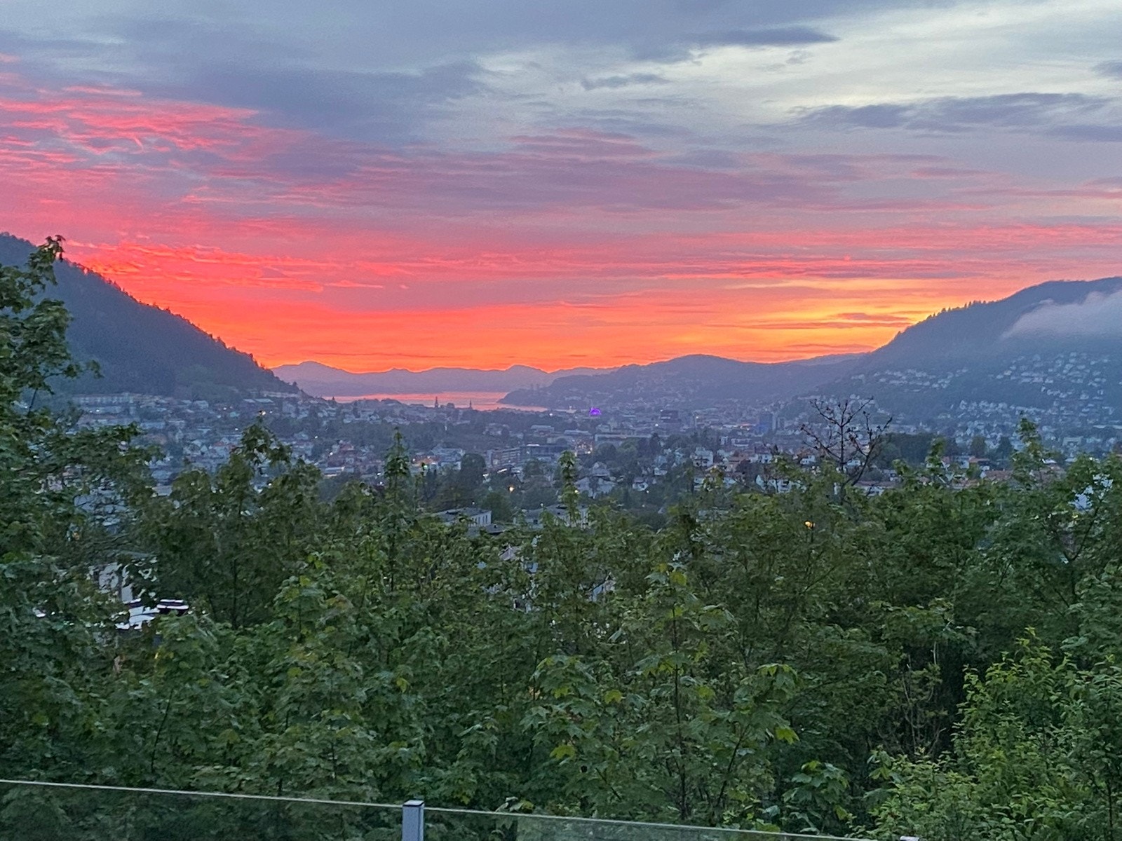 Fargesprakende solnedganger vil stadig dukke opp i forskjellige varianter. Galleribilde