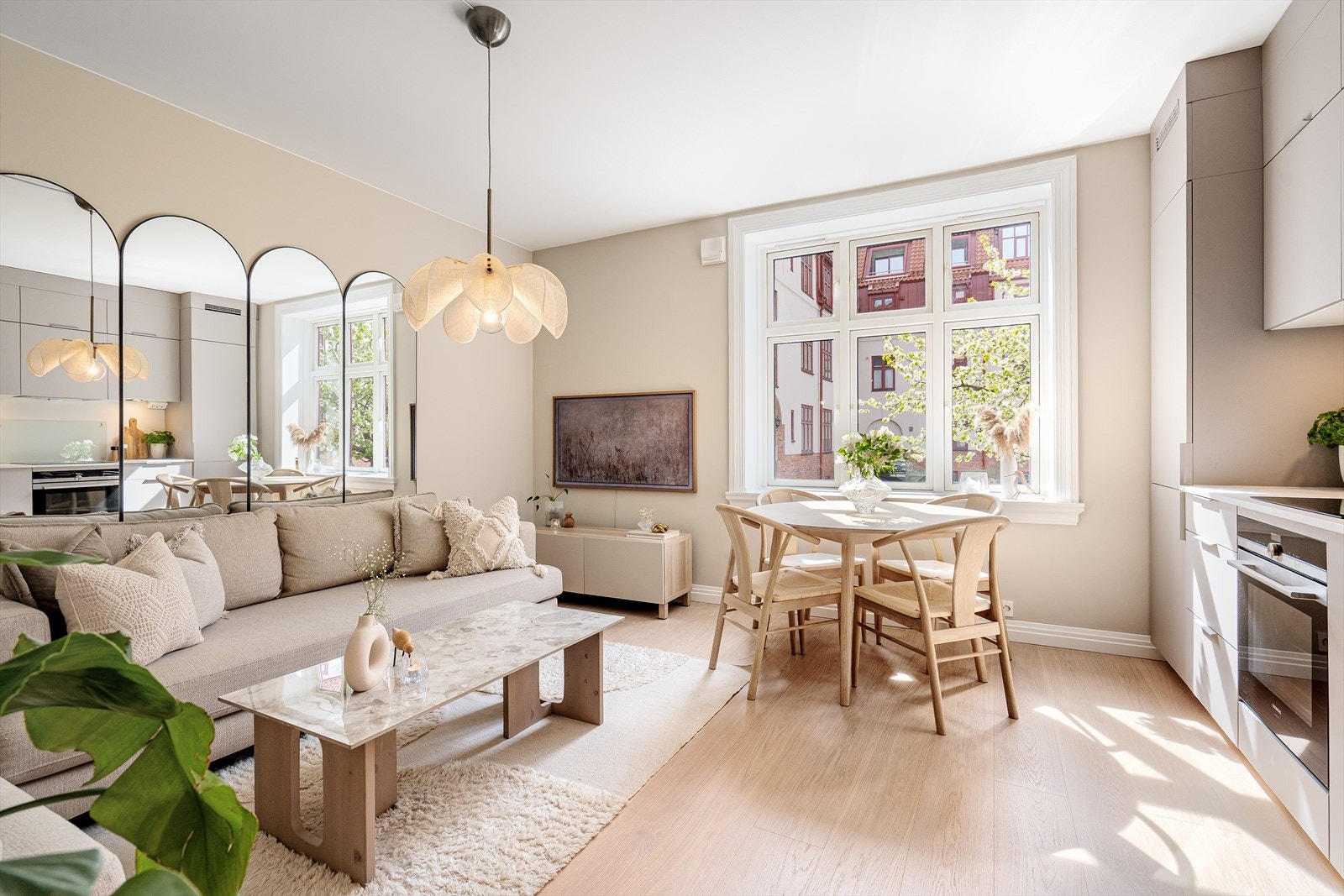 Velkommen til Holmestrandgata 13 - presentert ved Jonas Dahlén. Galleribilde