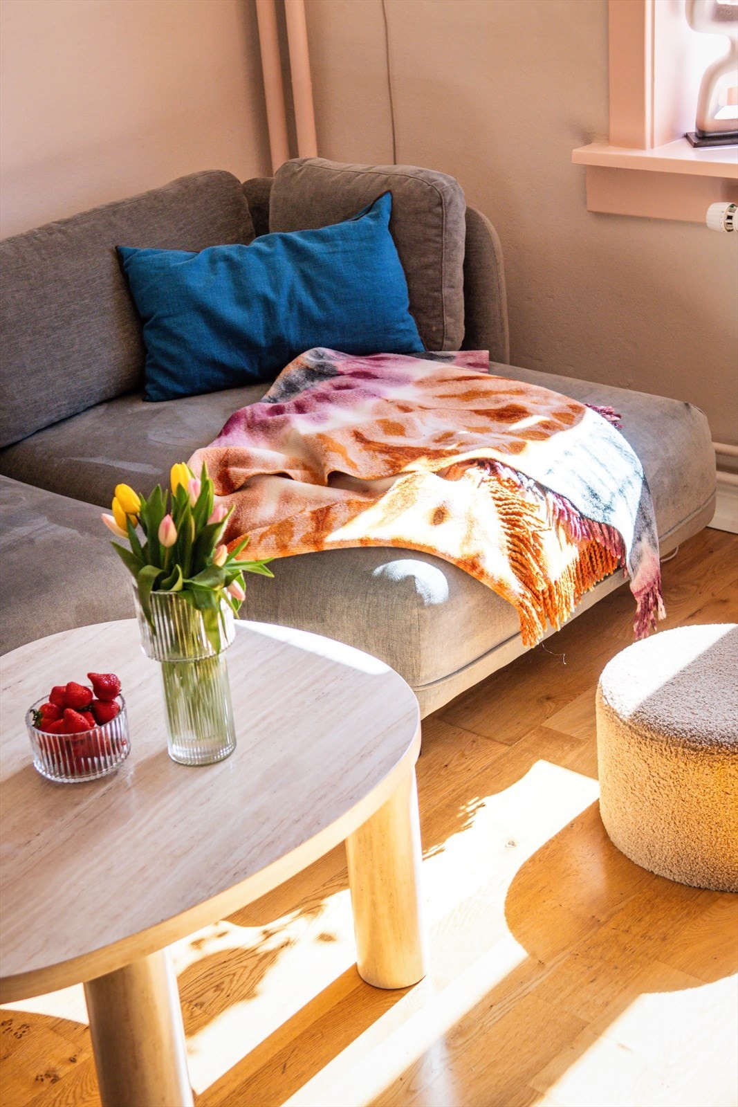 Det disponeres en bod på loft på 7 m² og en i kjeller på 5 m² Galleribilde