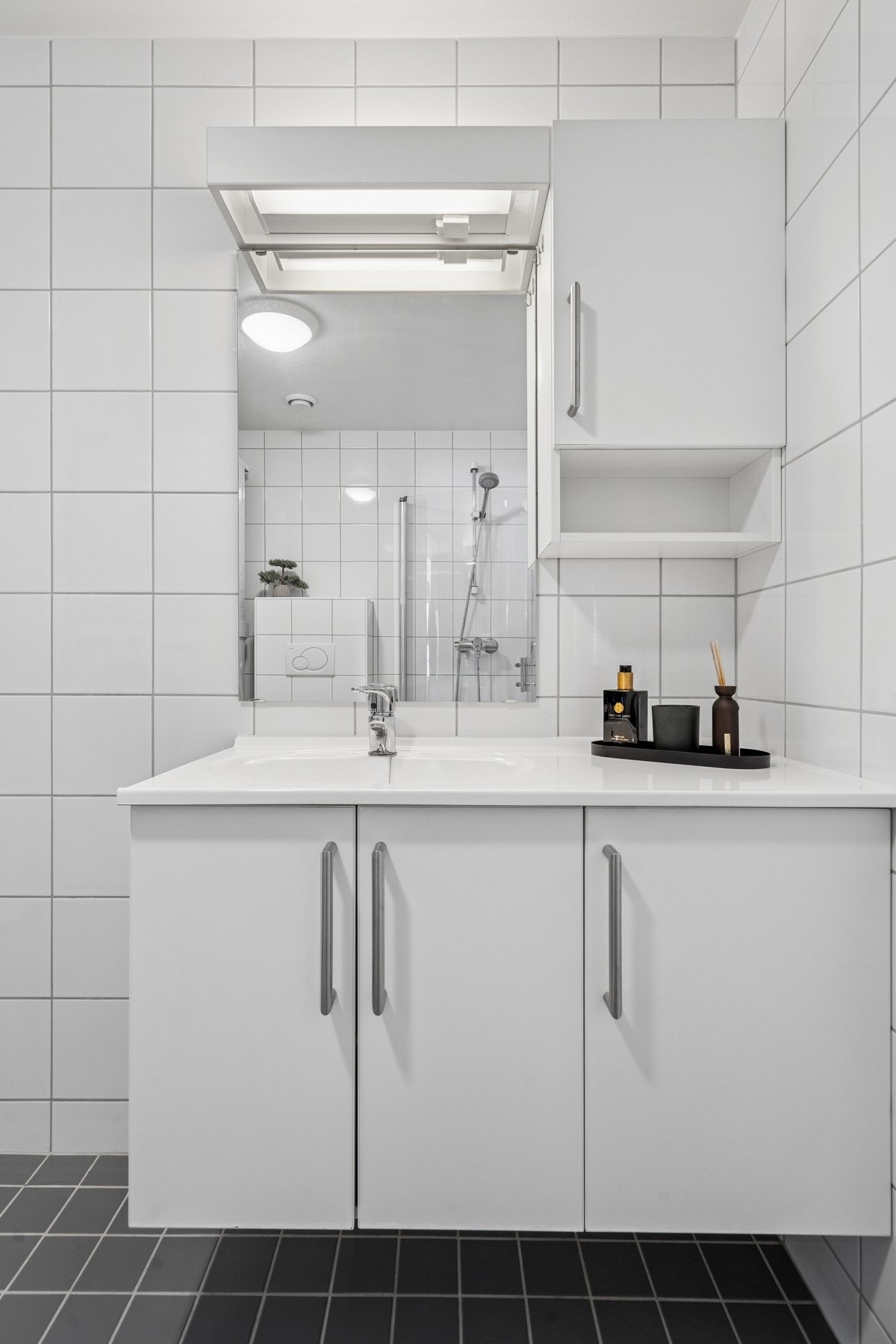 Flislagt bad med gulvvarme Galleribilde