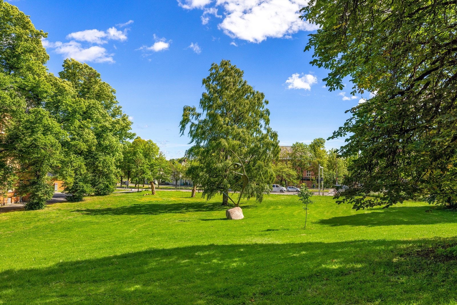 Det er mye luft rundt den gamle overlegevillaen Galleribilde