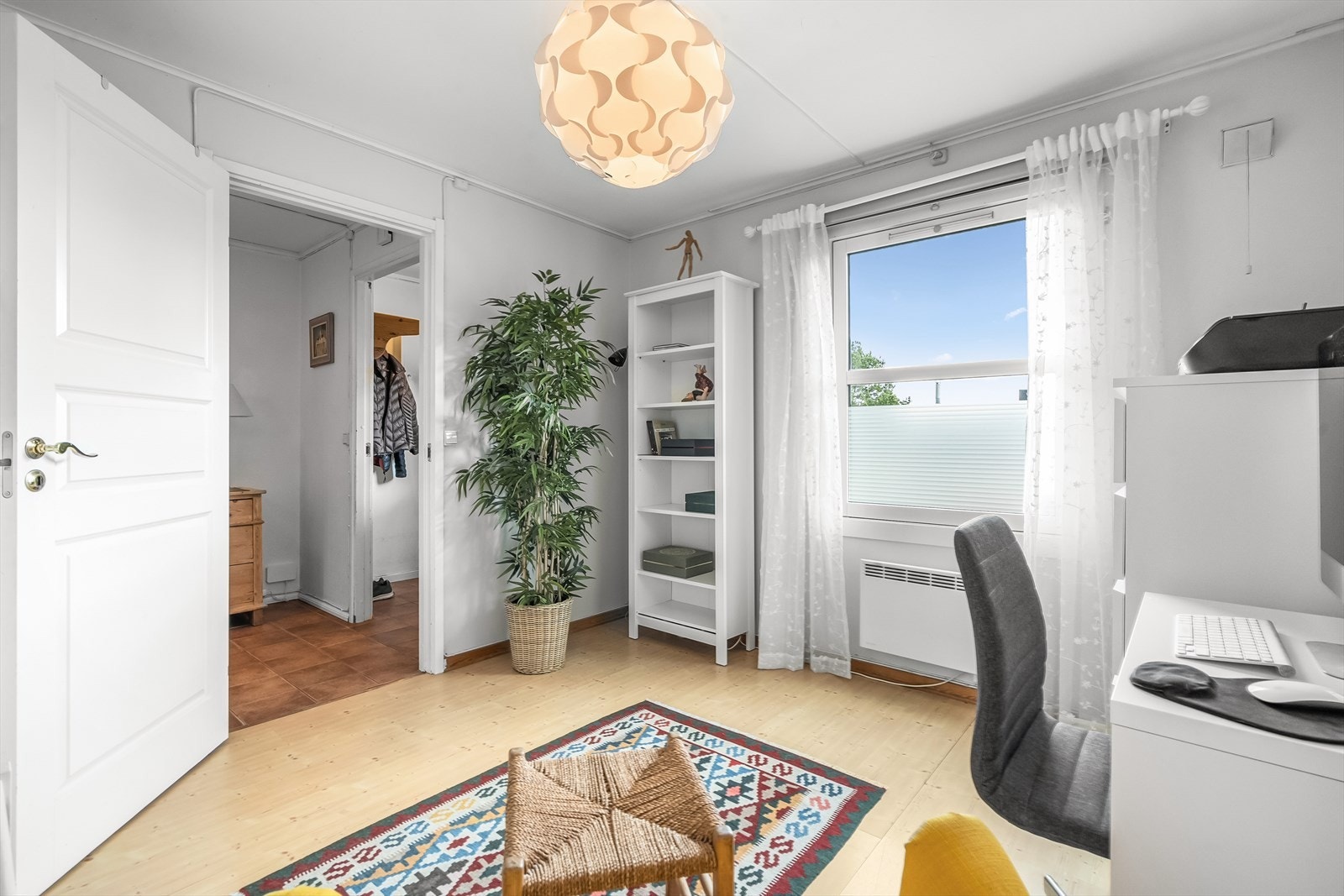 Vinduene i underetasjen ble byttet i regi av borettslaget i 2023. Galleribilde