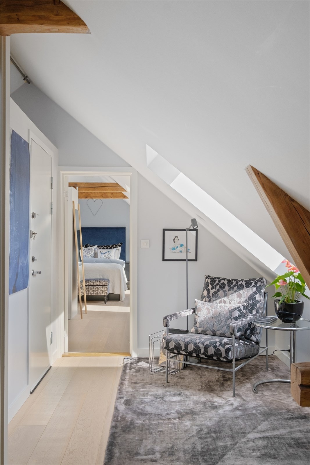 Hyggelig lesekrok utenfor hovedsoverommet. Galleribilde