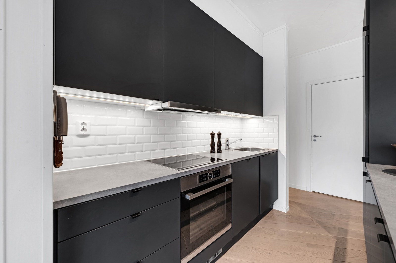 Moderne innredning med delikate, tidløse fargevalg. Galleribilde