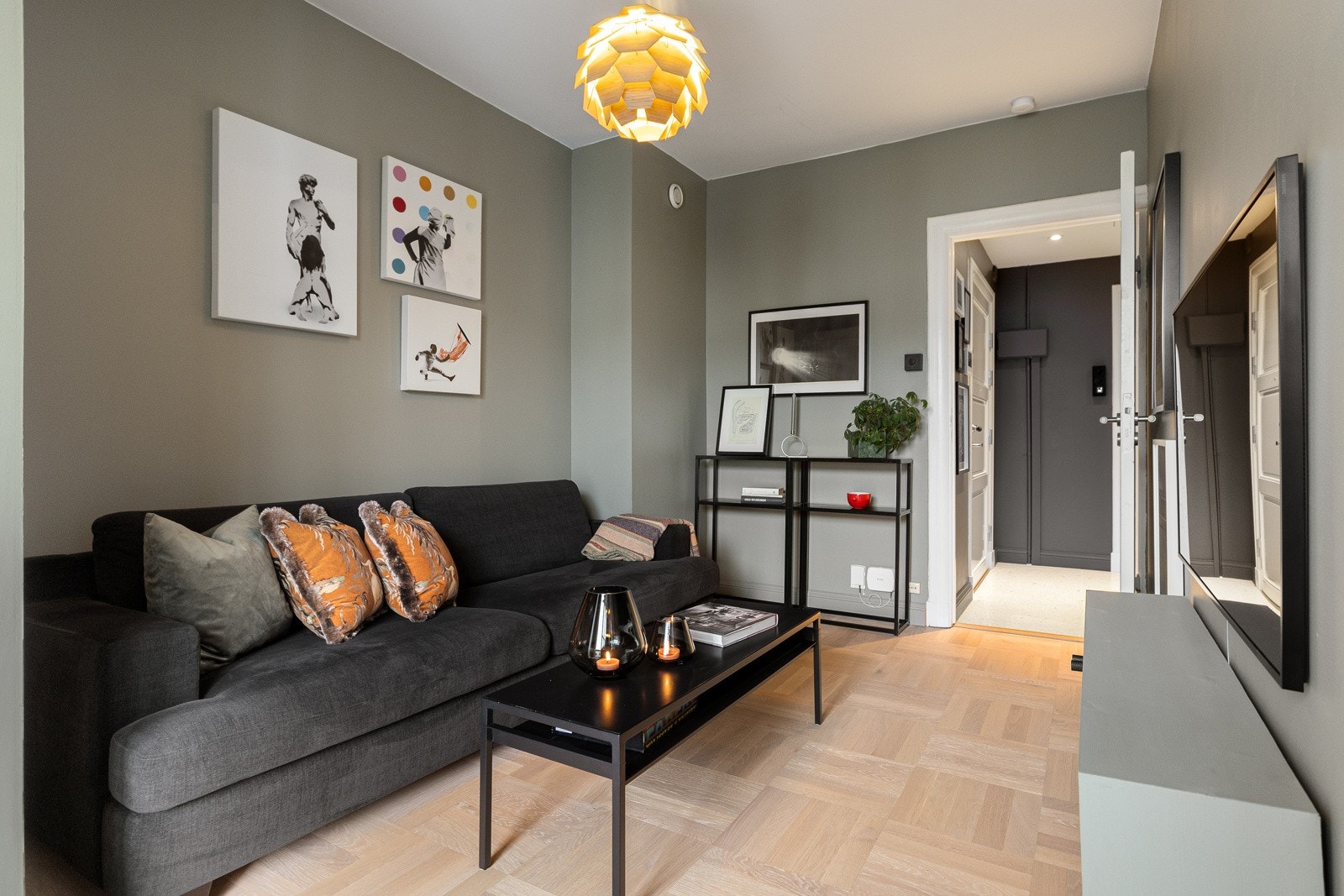 Soverommet kan enkelt tilpasses etter behov - enten som hjemmekontor, barnerom, TV-stue eller et komfortabelt gjesterom. Galleribilde