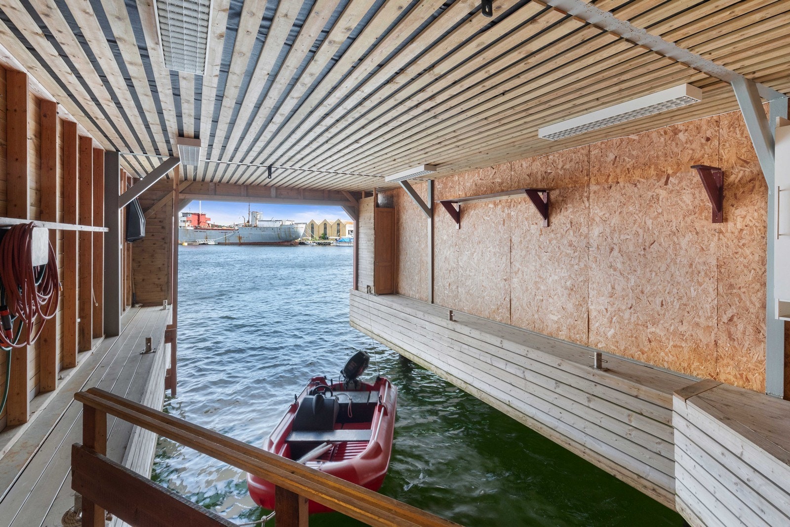 God plass til båten Galleribilde