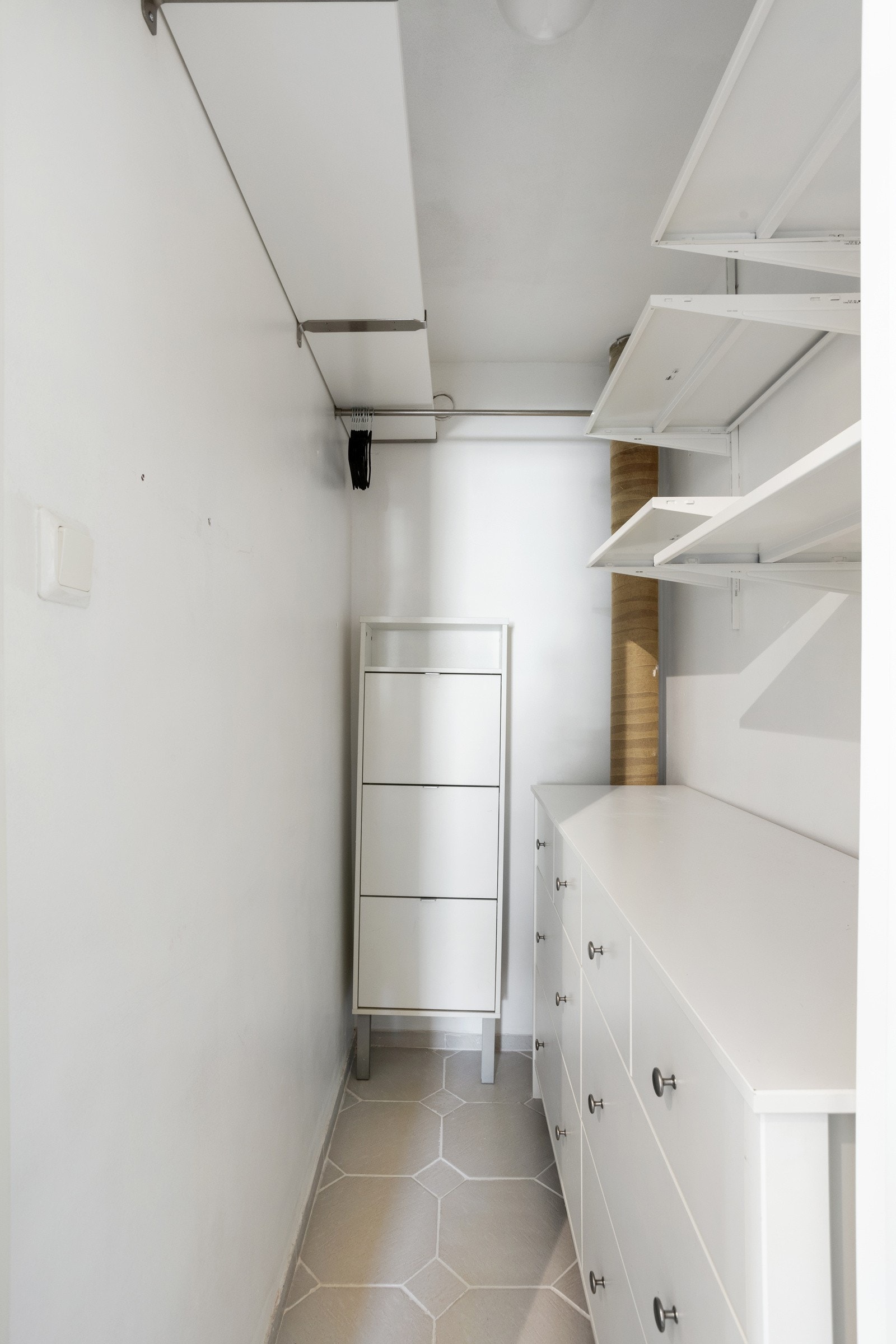 Stor bod som også kan brukes som ett walk in closet. Galleribilde