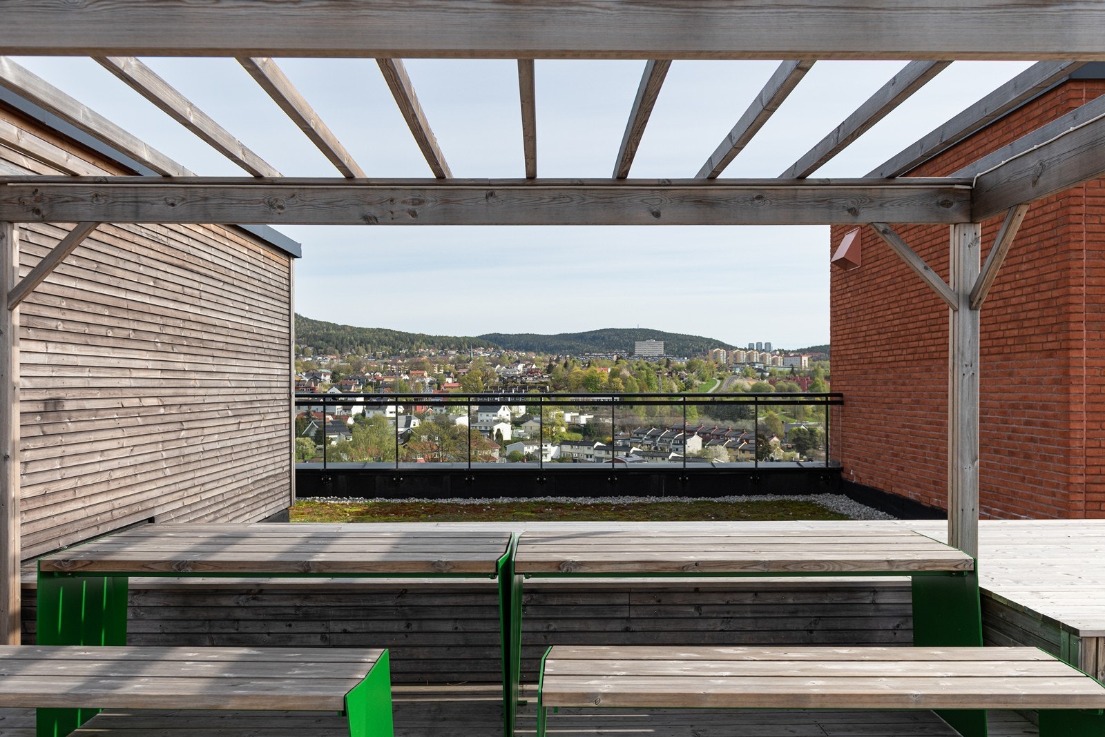 Her bor du meget sentralt, samtidig med kort vei til turområder og skiløyper. Galleribilde