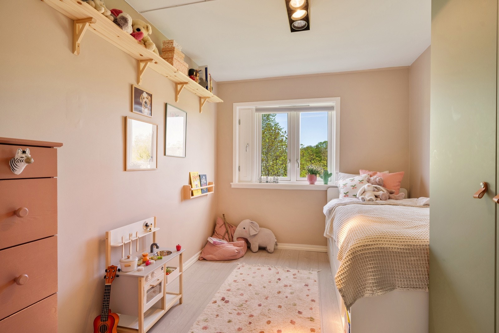 Soverom II har også fin størrelse Galleribilde