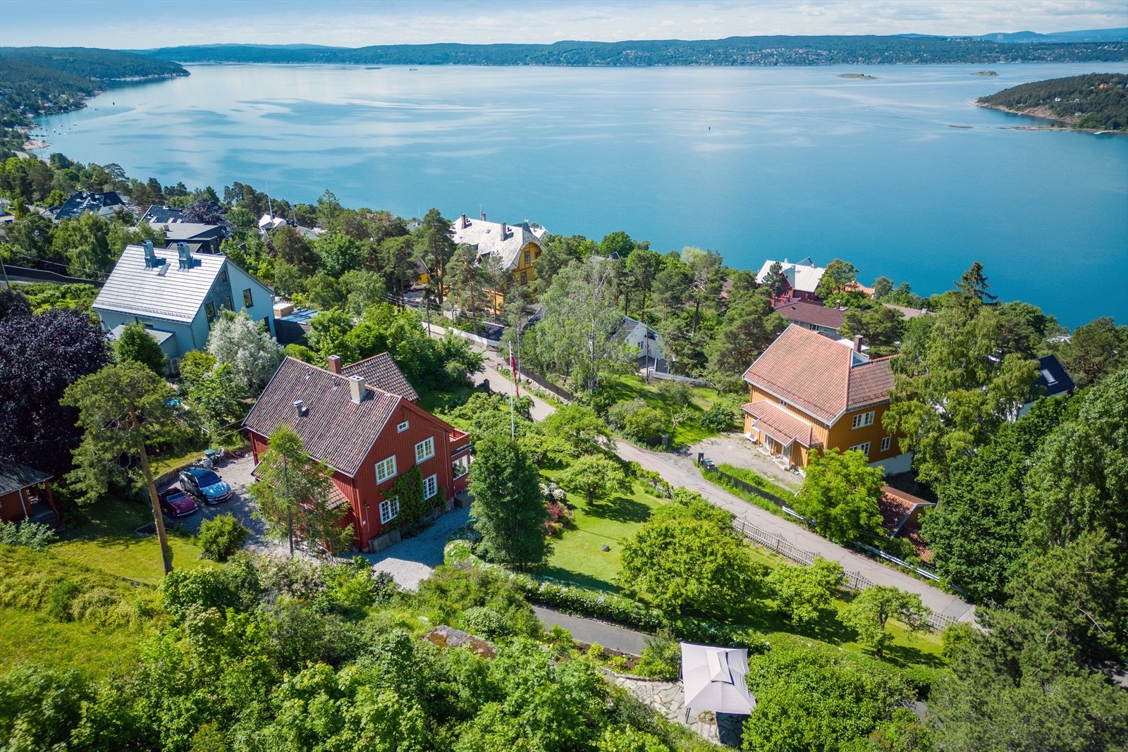 Området er egnet for barnefamilier og andre som trives utenfor bykjernen, men som samtidig liker å leve med nærhet til de sentrale deler av Oslo. Galleribilde
