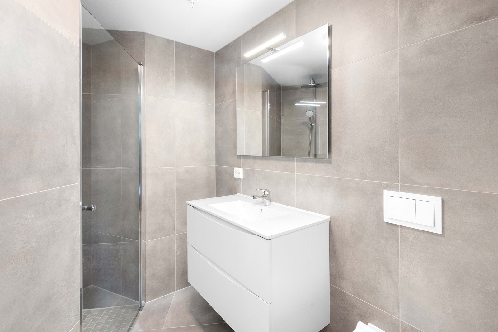 Baderom II. Tilknyttet gangen. Galleribilde