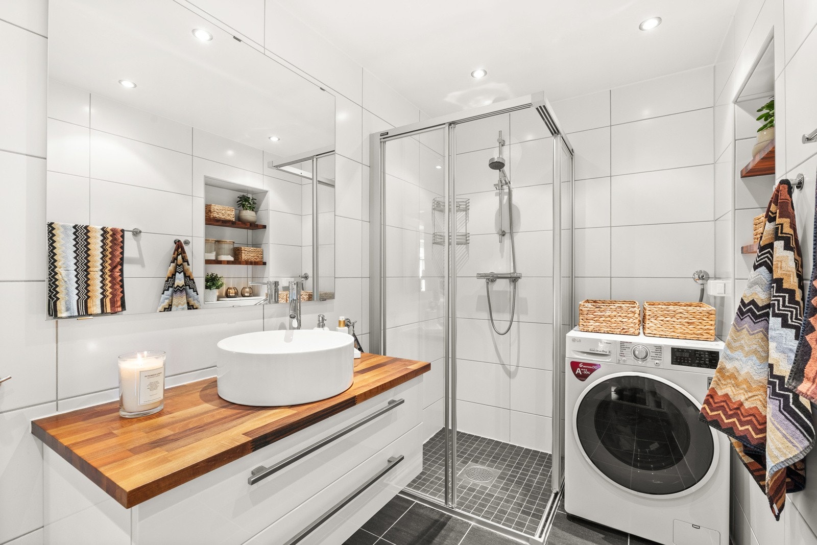 Stort, utvidet baderom fra 2016. Galleribilde