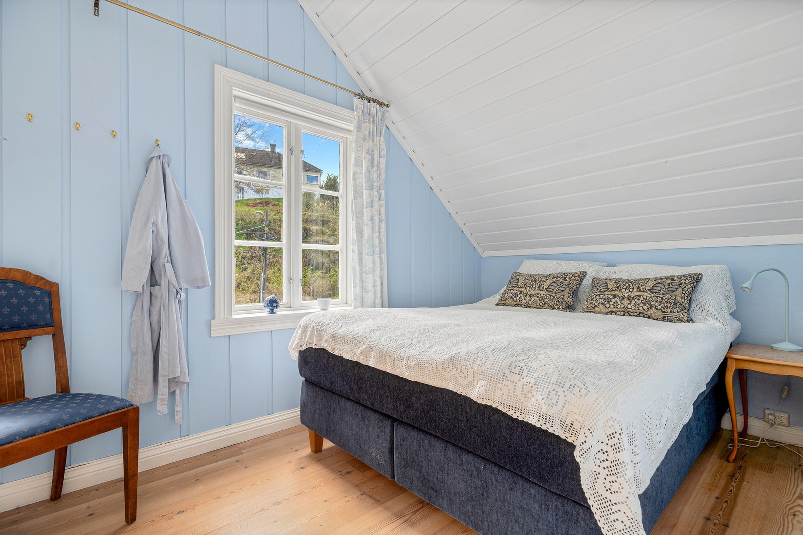 Det er plass til dobbeltseng på alle soverommene. Galleribilde