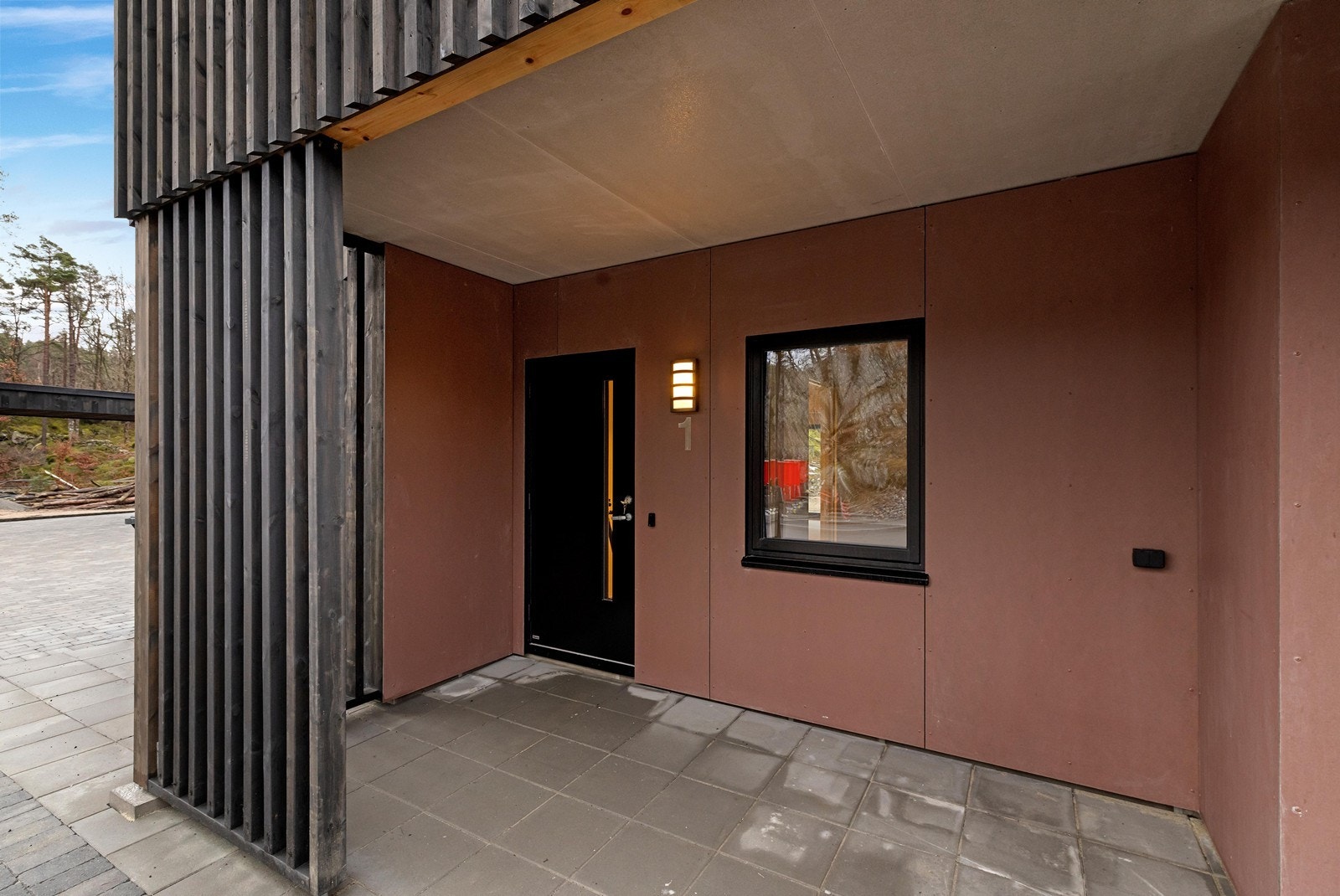 Inngangsparti. Galleribilde