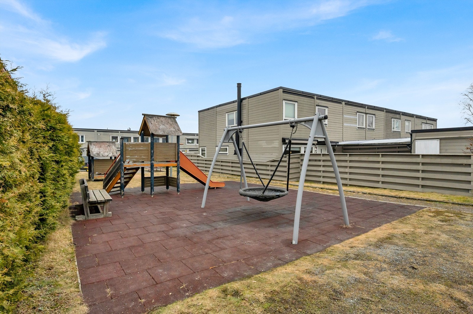 Borettslaget har flere lekeplasser for de minste. Galleribilde