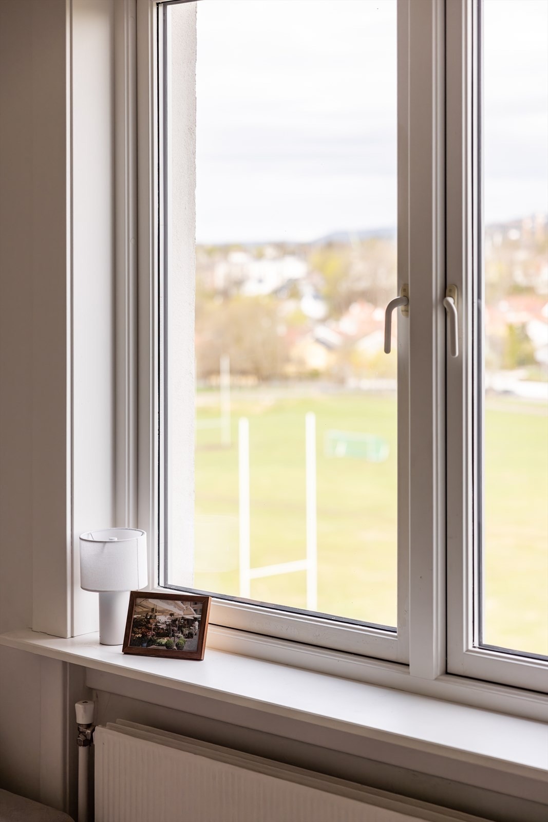 Borettslaget har pusset opp fasade og byttet til lydtette vinduer (2016) Galleribilde