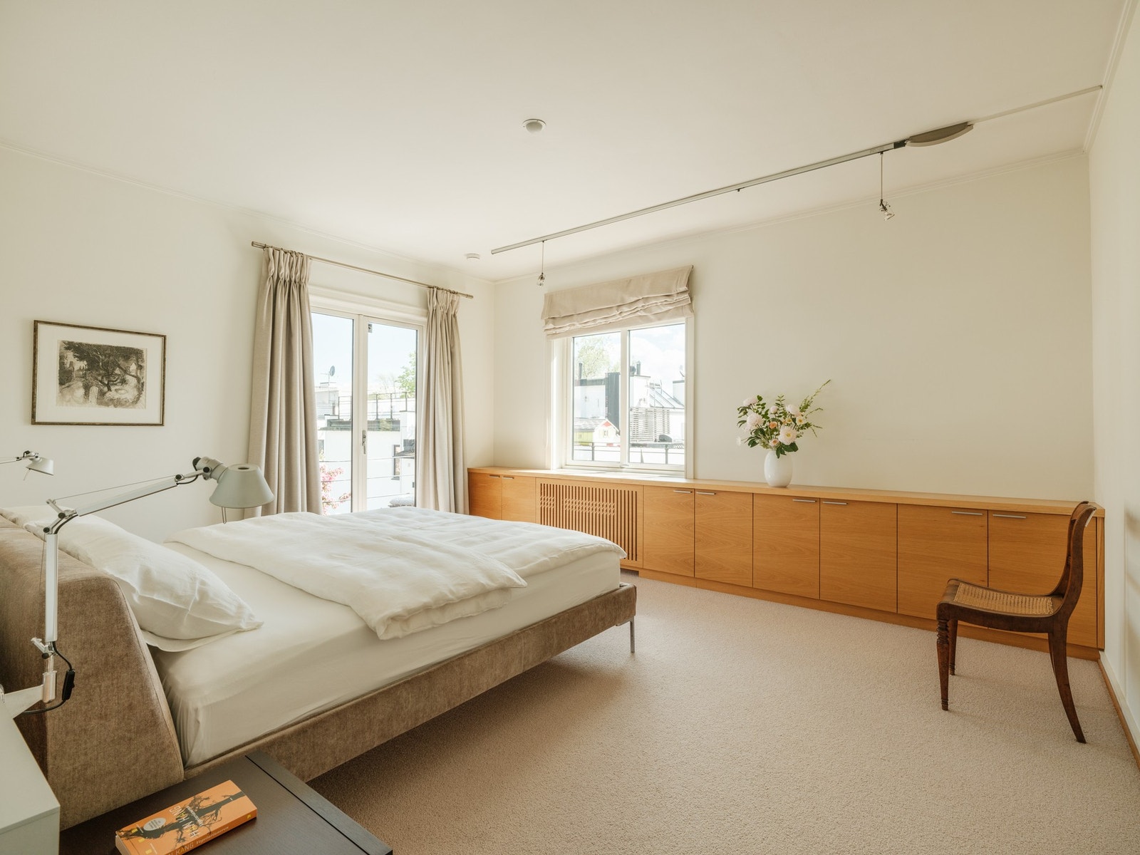 Boligen har totalt tre romslige soverom. Galleribilde