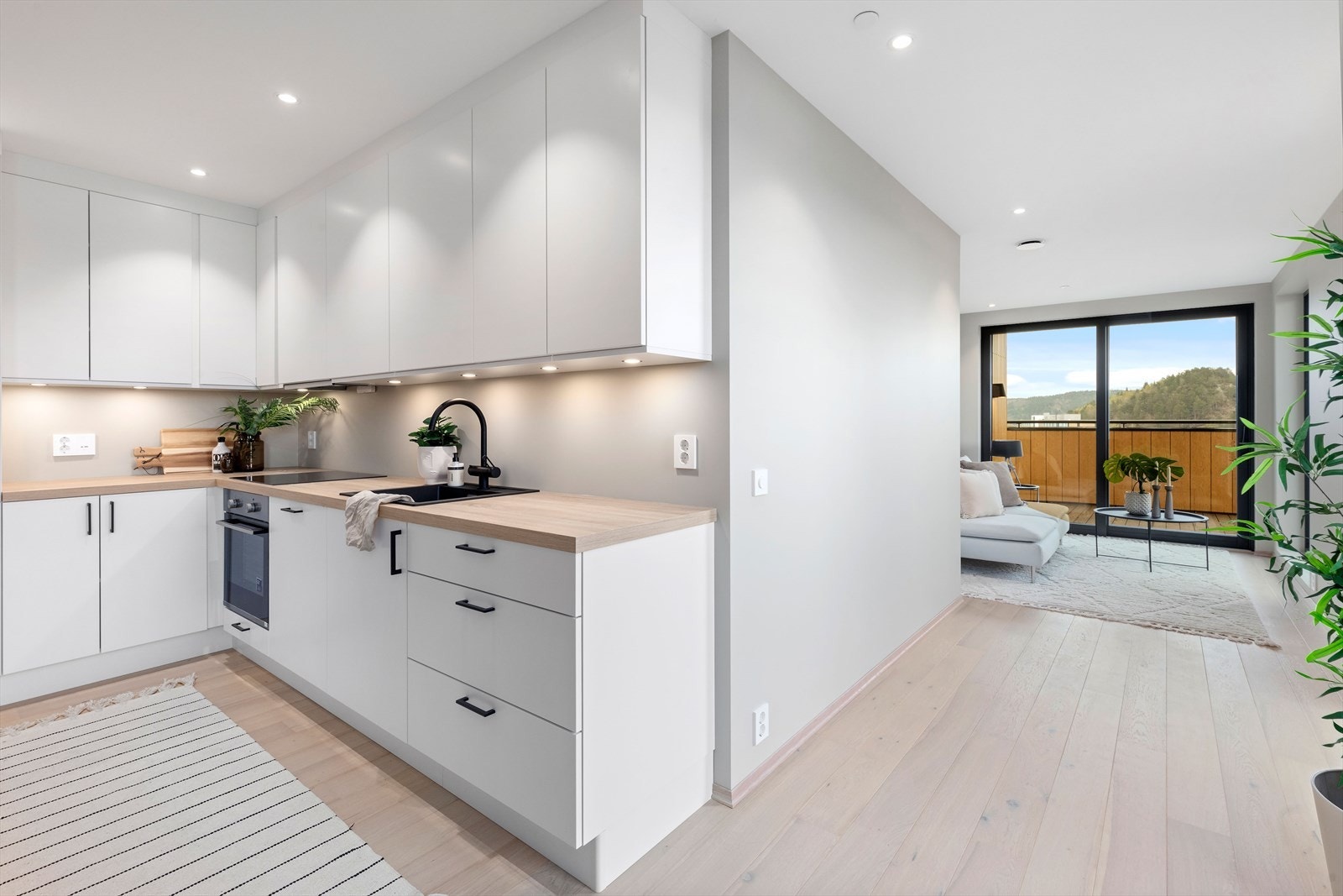 Kjøkkenet er levert fra Strai Galleribilde