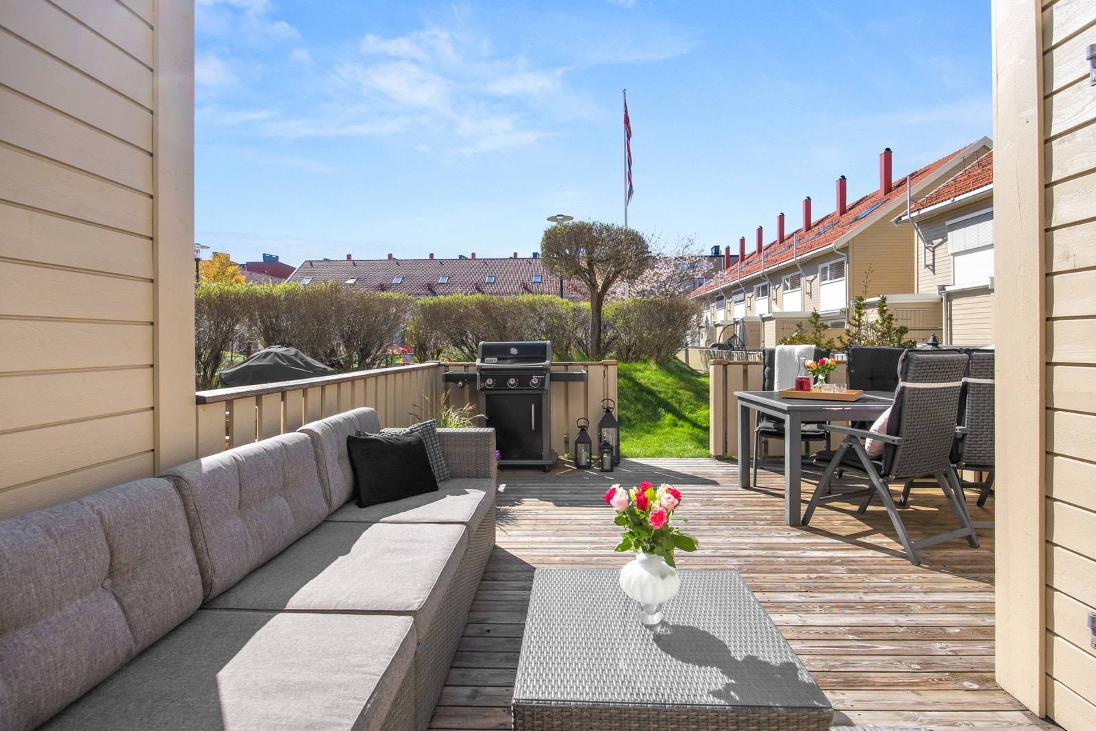 Meget gode solforhold på terrassen Galleribilde