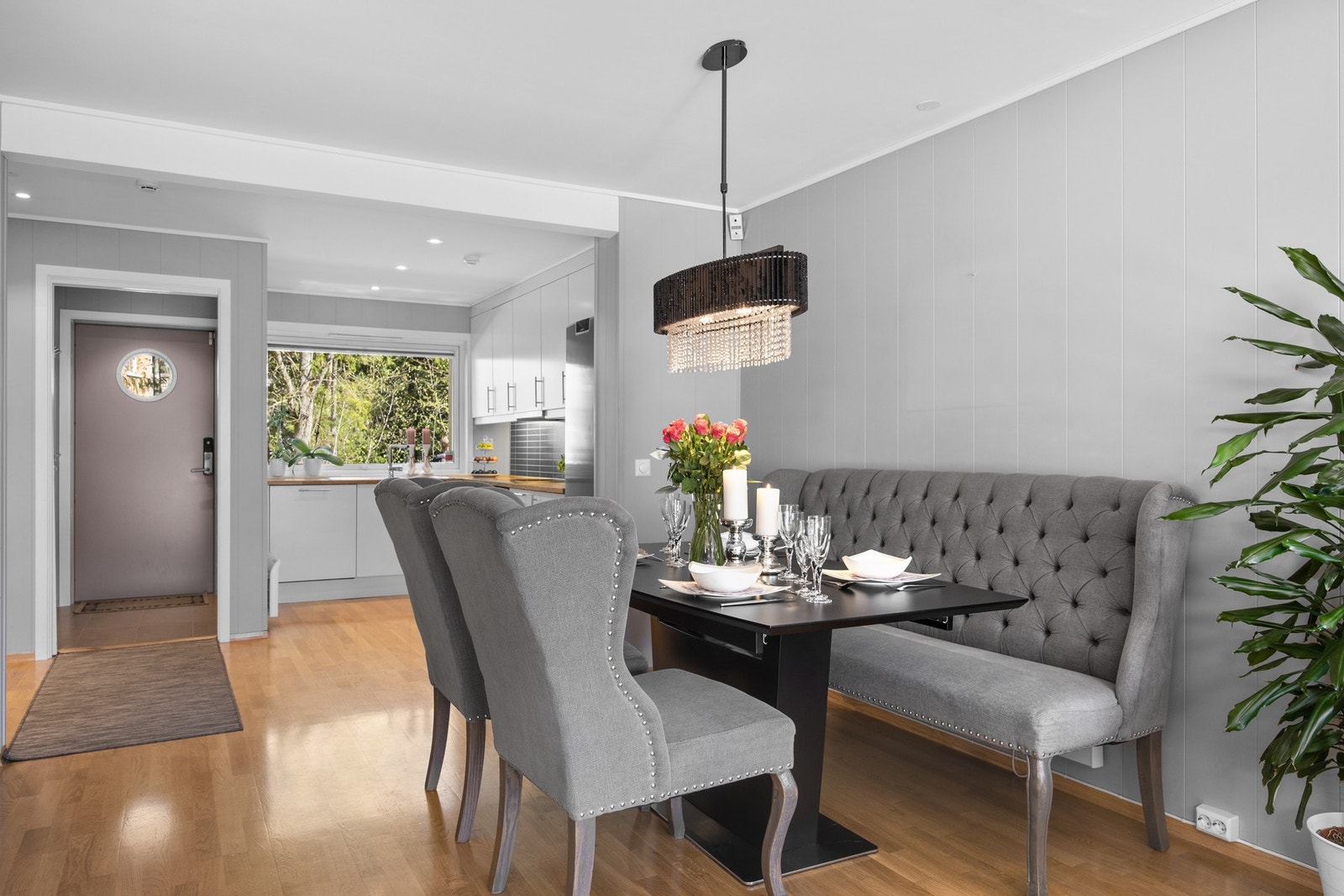 Integrerte hvitevarer medfølger i handelen Galleribilde