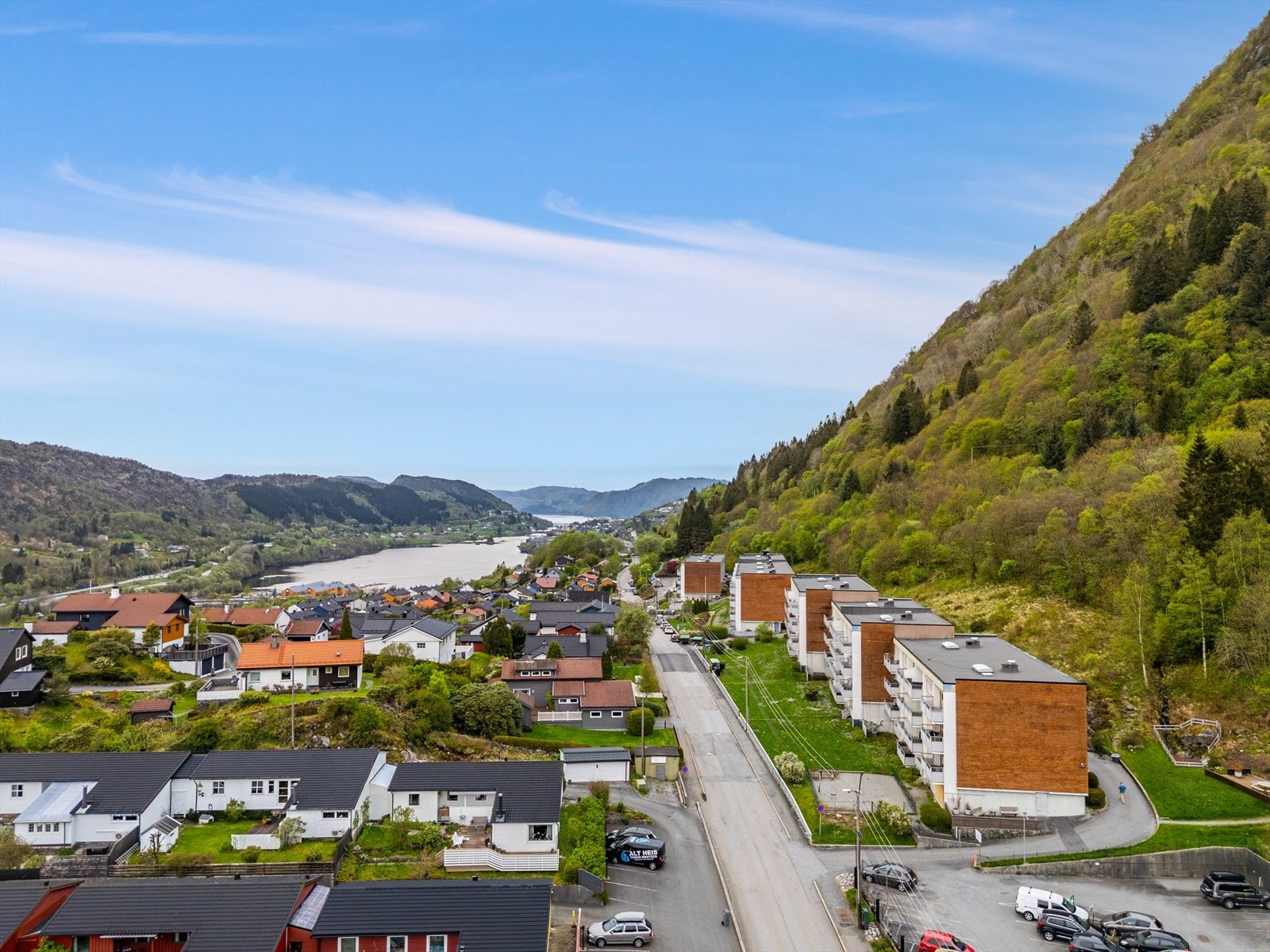 Borettslaget ligger i et barnevennlig og trivelig område. Galleribilde