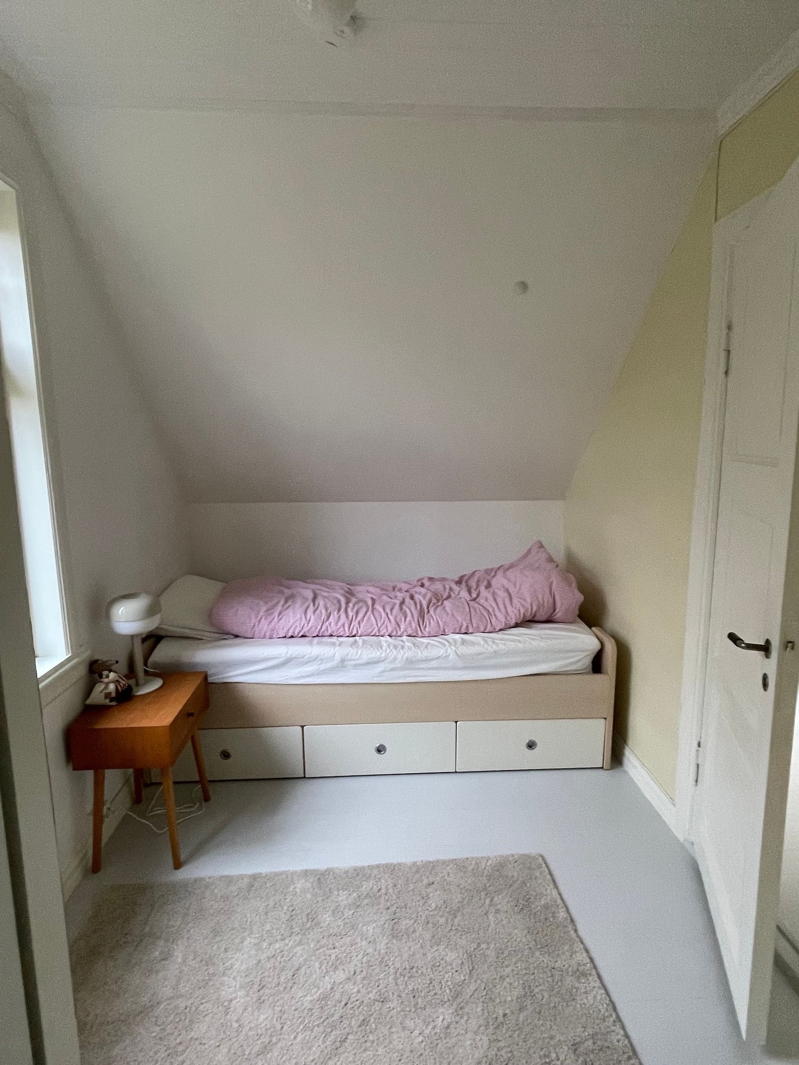 2 etg soverom 3 , 8 m2 Galleribilde