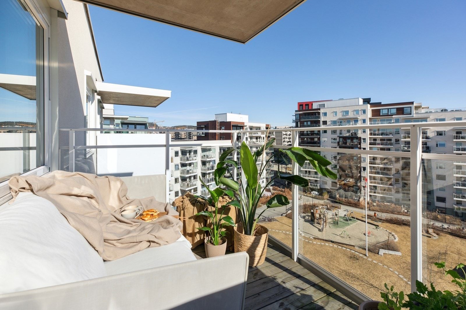 Her er det plass til både sittegruppe og grill Galleribilde