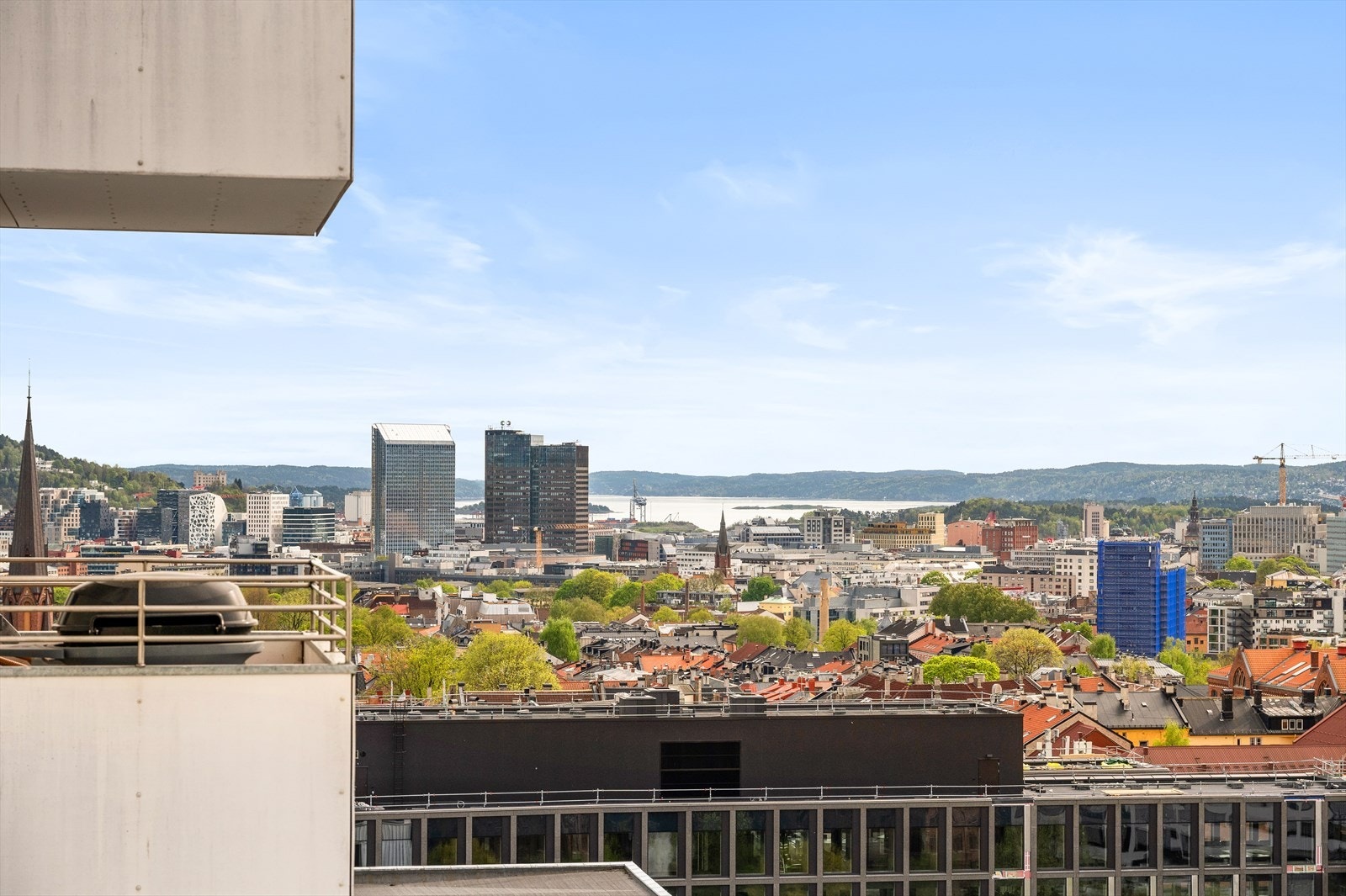 Her får du panoramautsikt utover Oslo og fjorden. Galleribilde